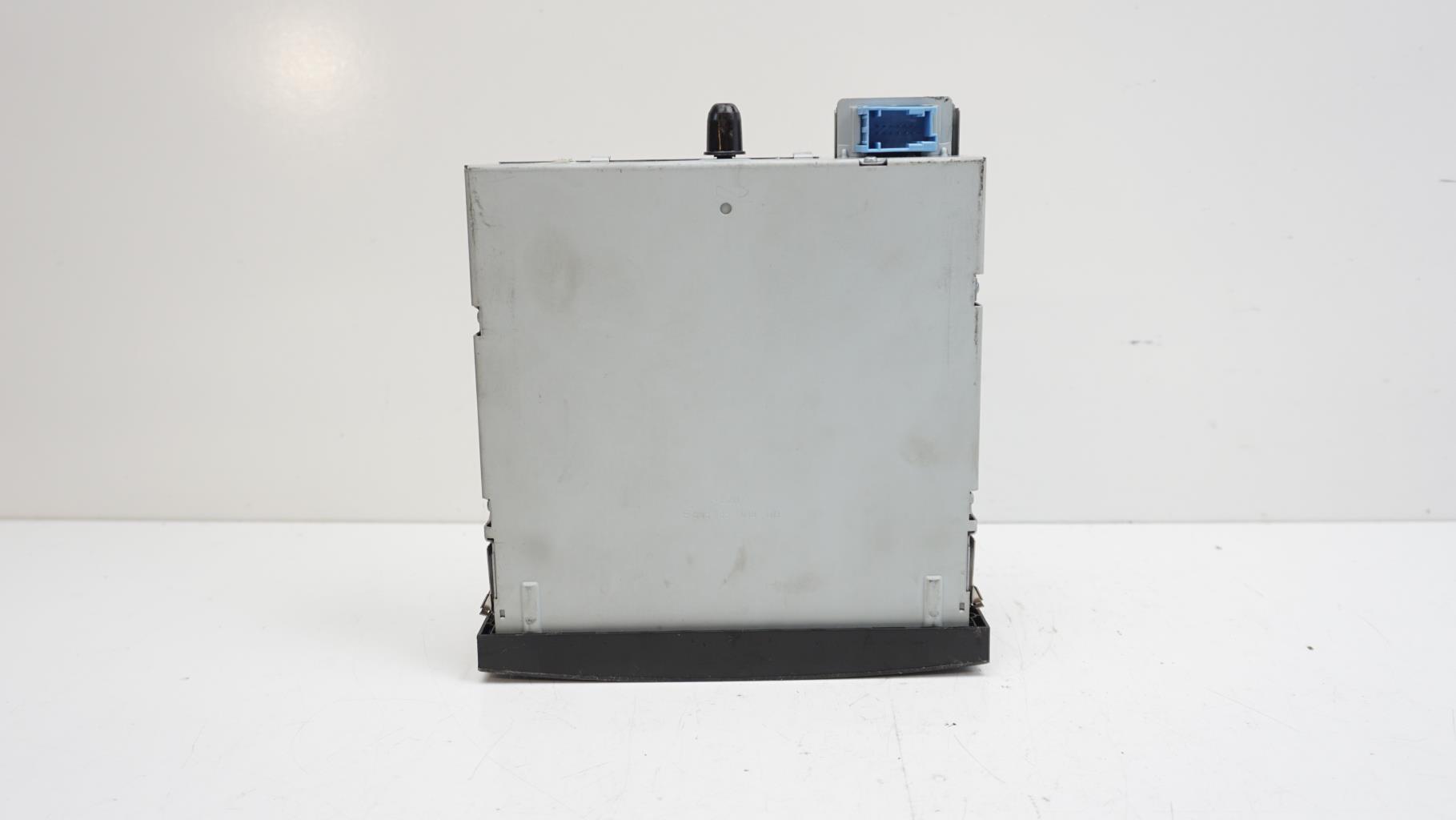 Chargeur CD PEUGEOT 307 PHASE 2 BREAK Diesel - 1