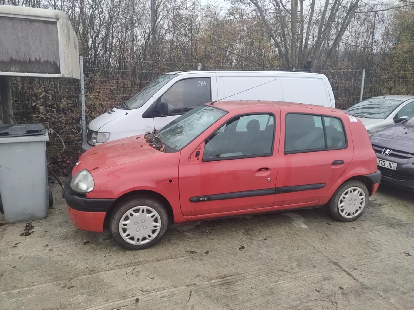 Aile avant gauche pour RENAULT CLIO 2 PHASE 1 Aile avant gauche pour RENAULT CLIO 2 PHASE 1