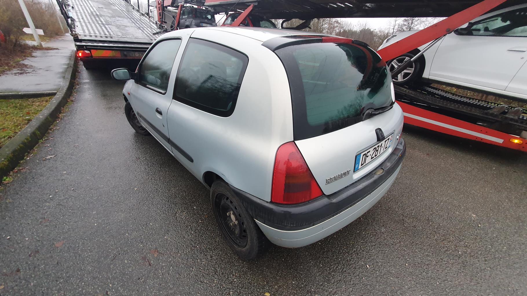 Plage arriere pour RENAULT CLIO 2 PHASE 1 Plage arriere pour RENAULT CLIO 2 PHASE 1