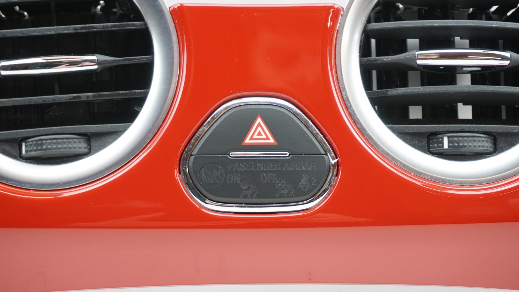 Consola central (interior de plástico) OPEL ADAM Gasolina - 1