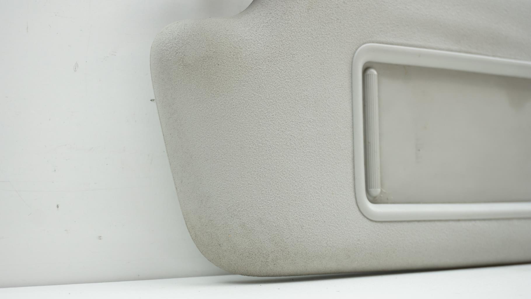 Pare soleil gauche AUDI A3 2 PHASE 1 Diesel - 1