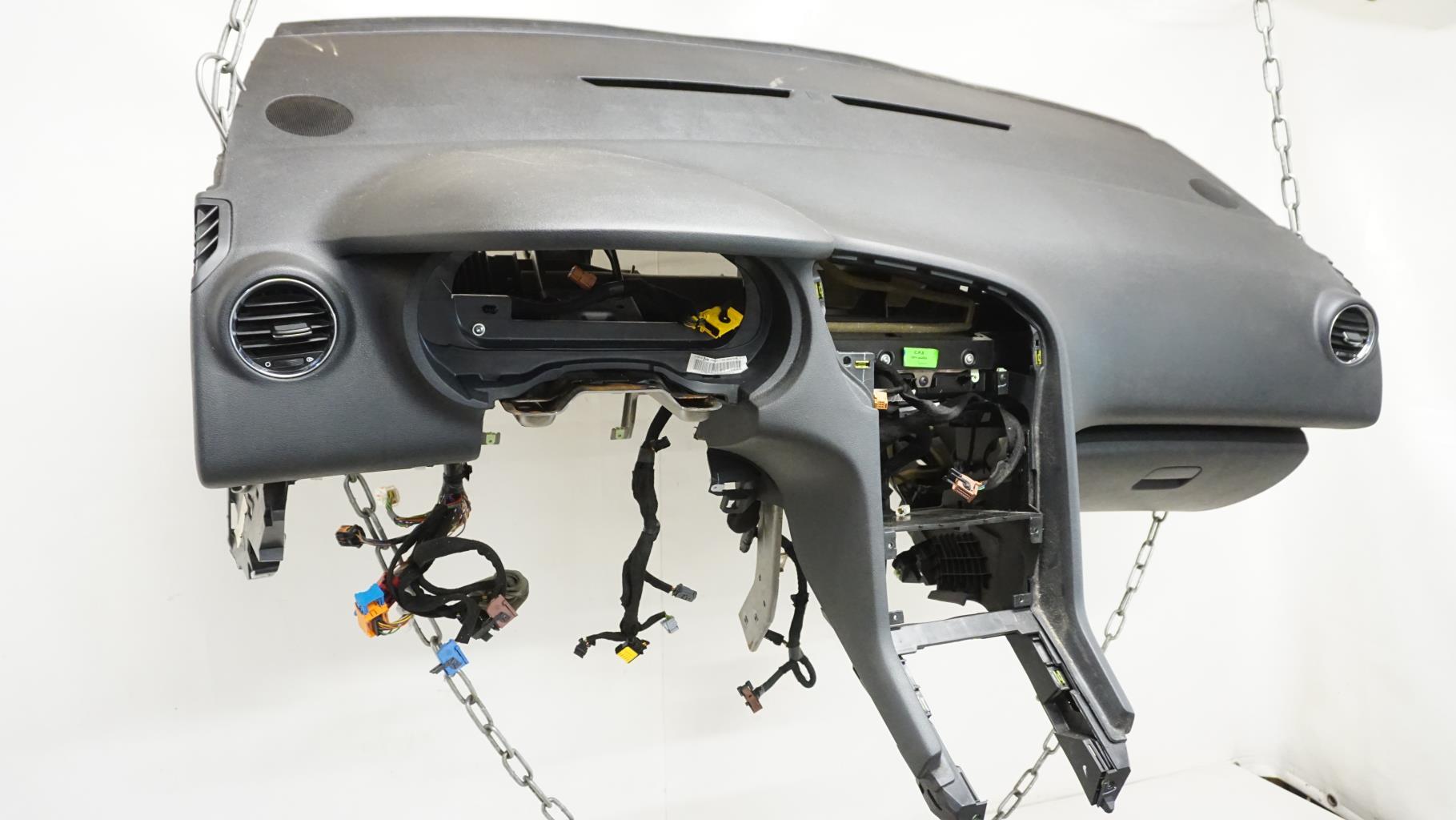 Planche de bord complete PEUGEOT 5008 1 PHASE 1 Diesel - 1