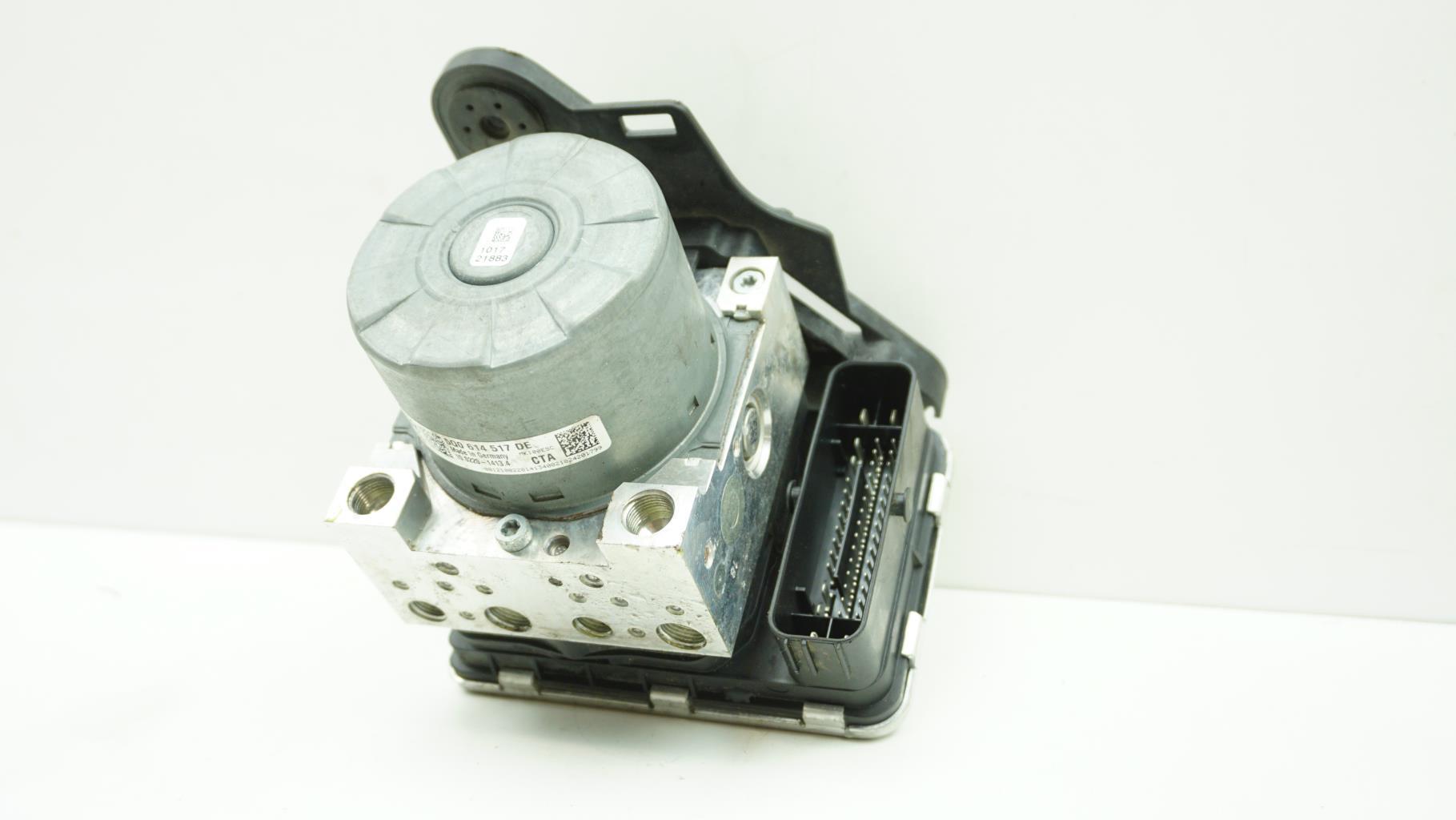 Blocco ABS (antibloccaggio freni) VOLKSWAGEN GOLF 7 PHASE 2 Diésel - 1