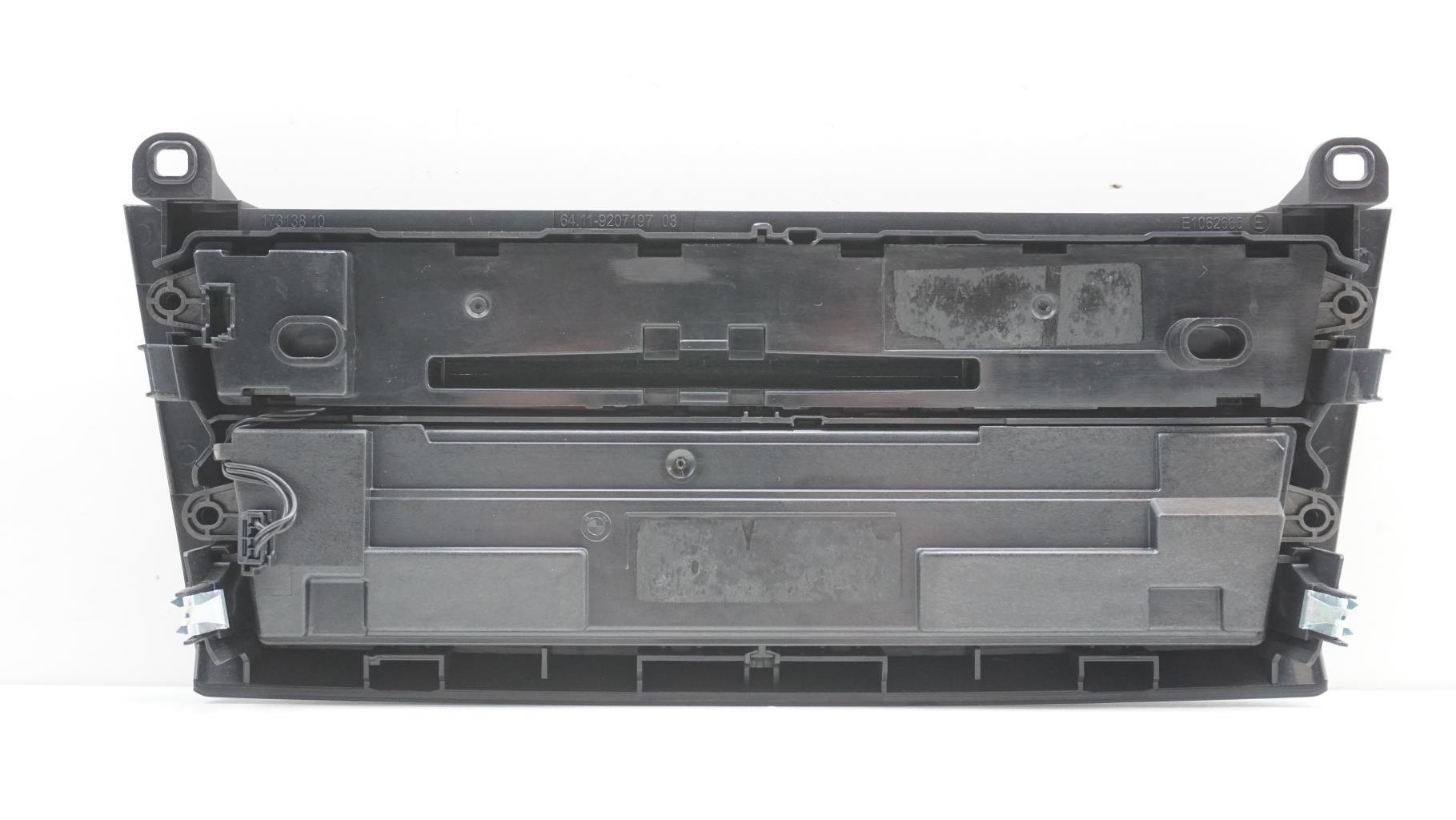 Commande chauffage BMW SERIE 1 F21 PHASE 1 Diesel - 1