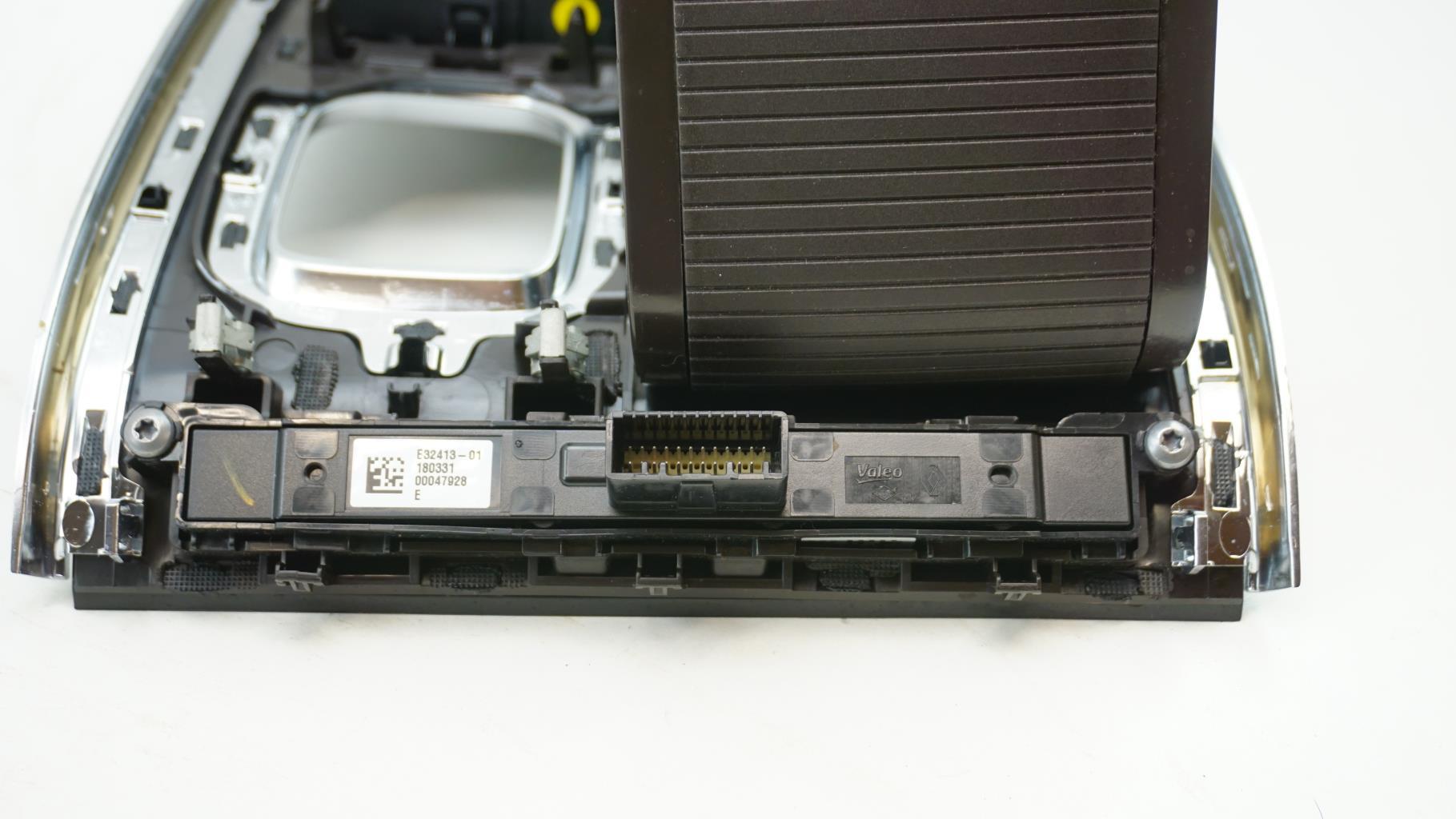 Console central (interieur plastique) RENAULT ESPACE 5 Diesel - 1