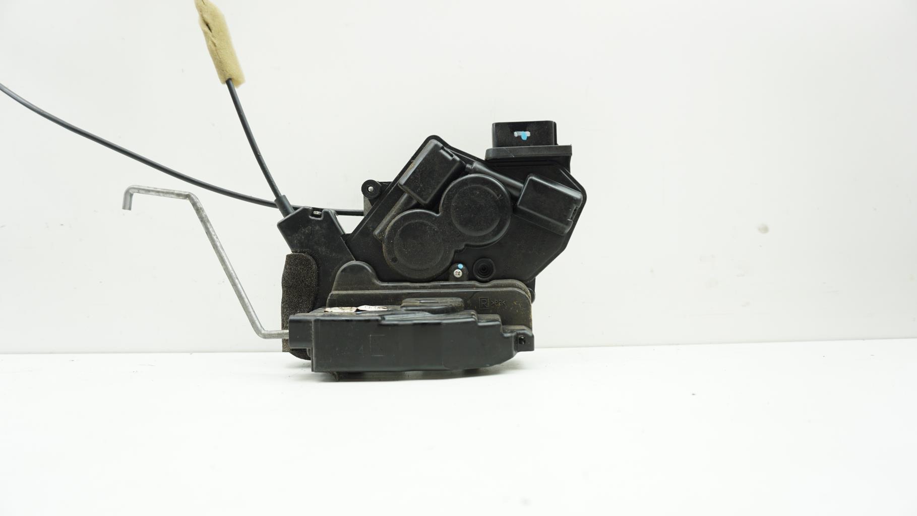 Serrure avant droit MAZDA 5 1 PHASE 1 Diesel - 1