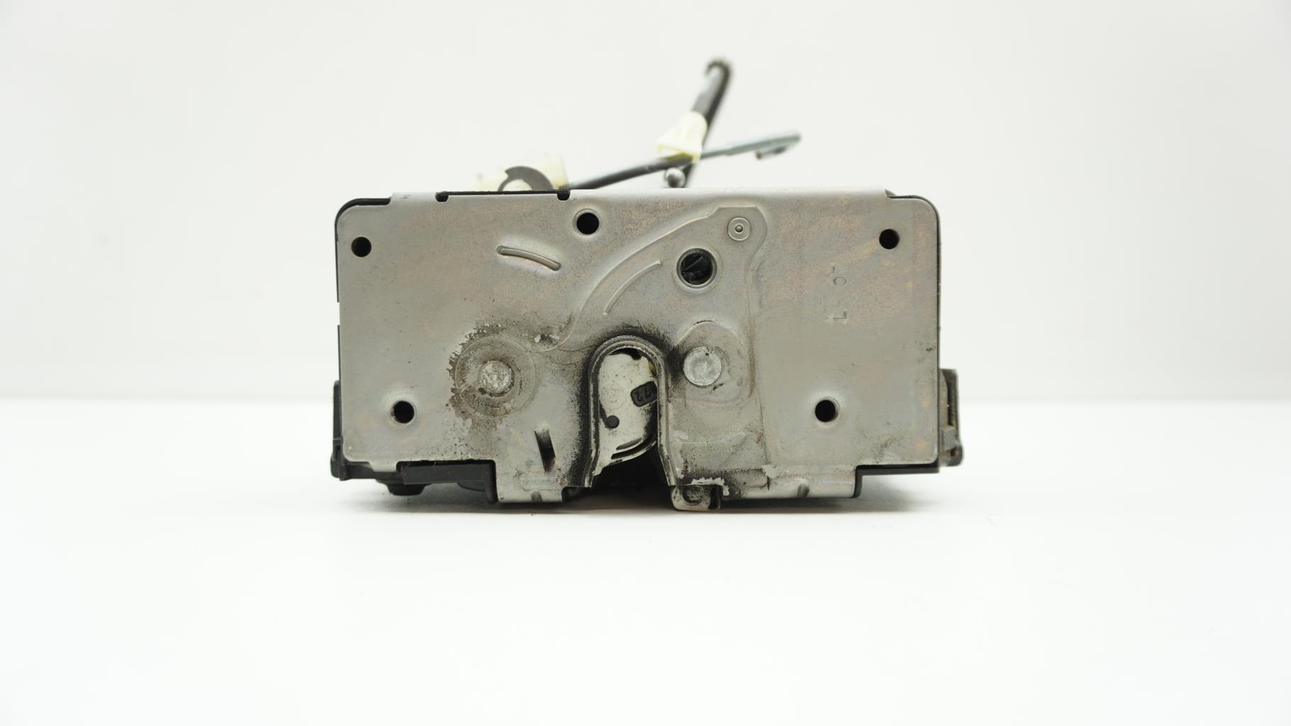 Serrure arriere gauche OPEL CORSA E Essence - 1