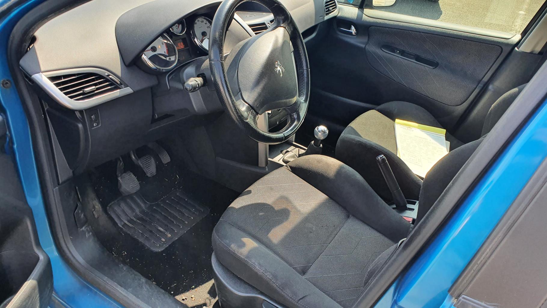 Boitier air bag pour PEUGEOT 207 PHASE 1 Boitier air bag pour PEUGEOT 207 PHASE 1