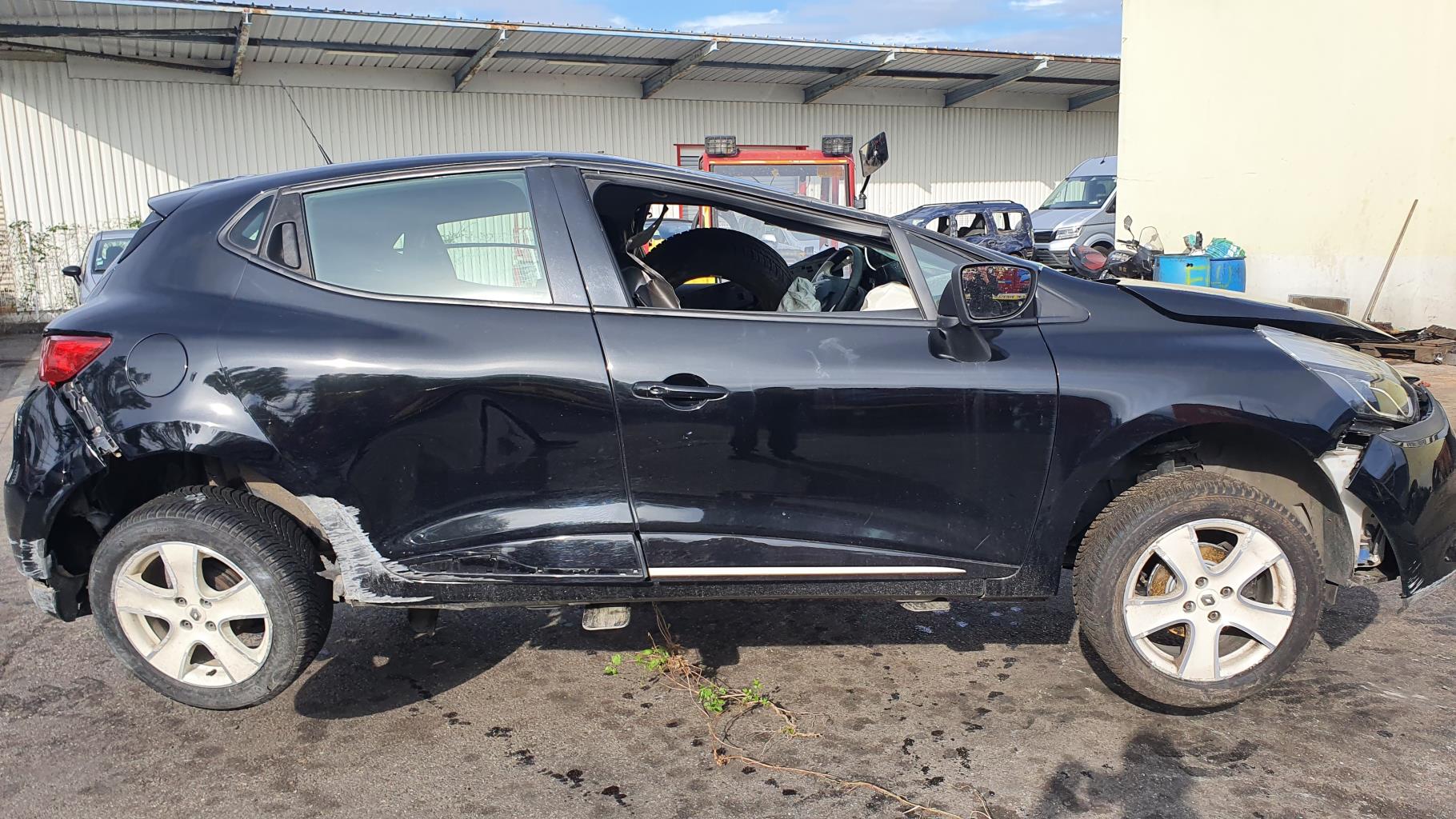 Appui tete avant pour RENAULT CLIO 4 PHASE 1 Appui tete avant pour RENAULT CLIO 4 PHASE 1