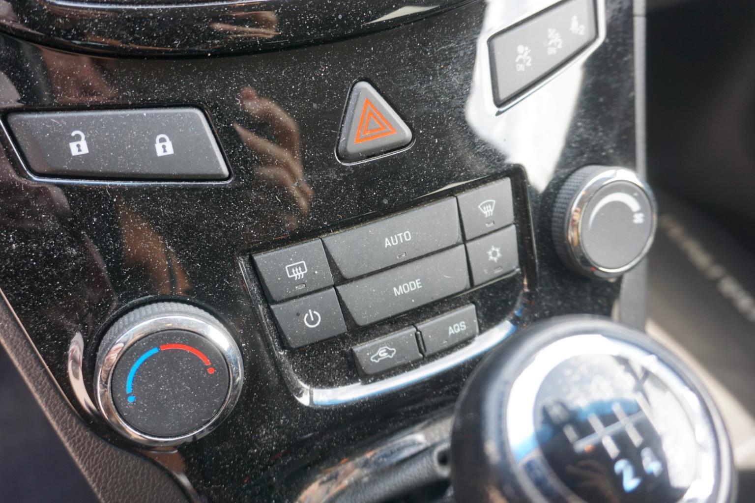 Joint de coffre CHEVROLET ORLANDO Diesel - 1