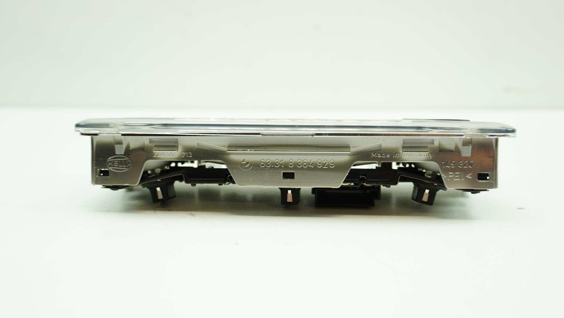 Eclairage de plafonnier BMW SERIE 3 E46 COUPE PHASE 1 Essence - 1