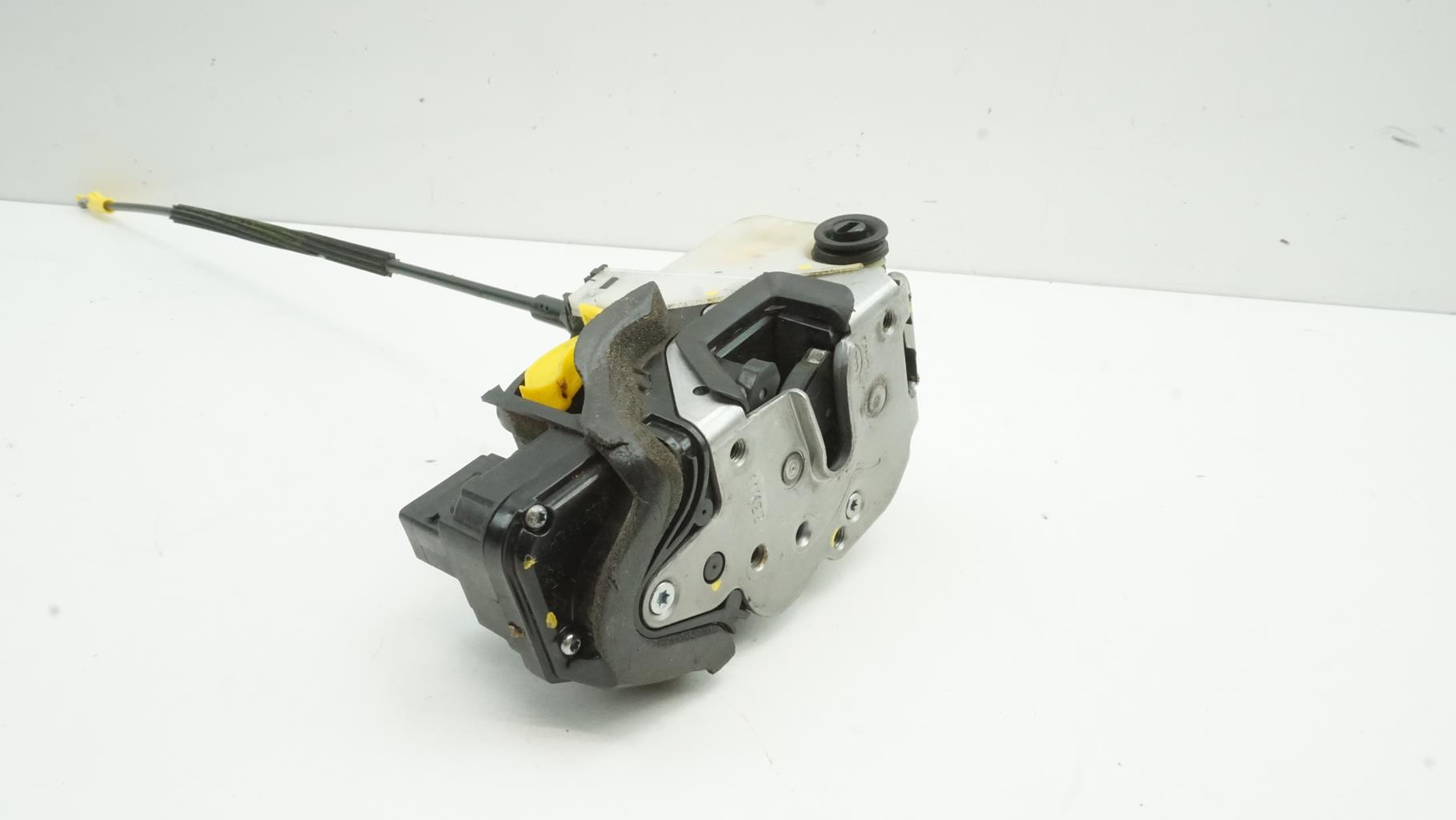 Serratura posteriore sinistra OPEL ASTRA J SPORTS TOURER PHASE 1 BREAK Diésel - 1