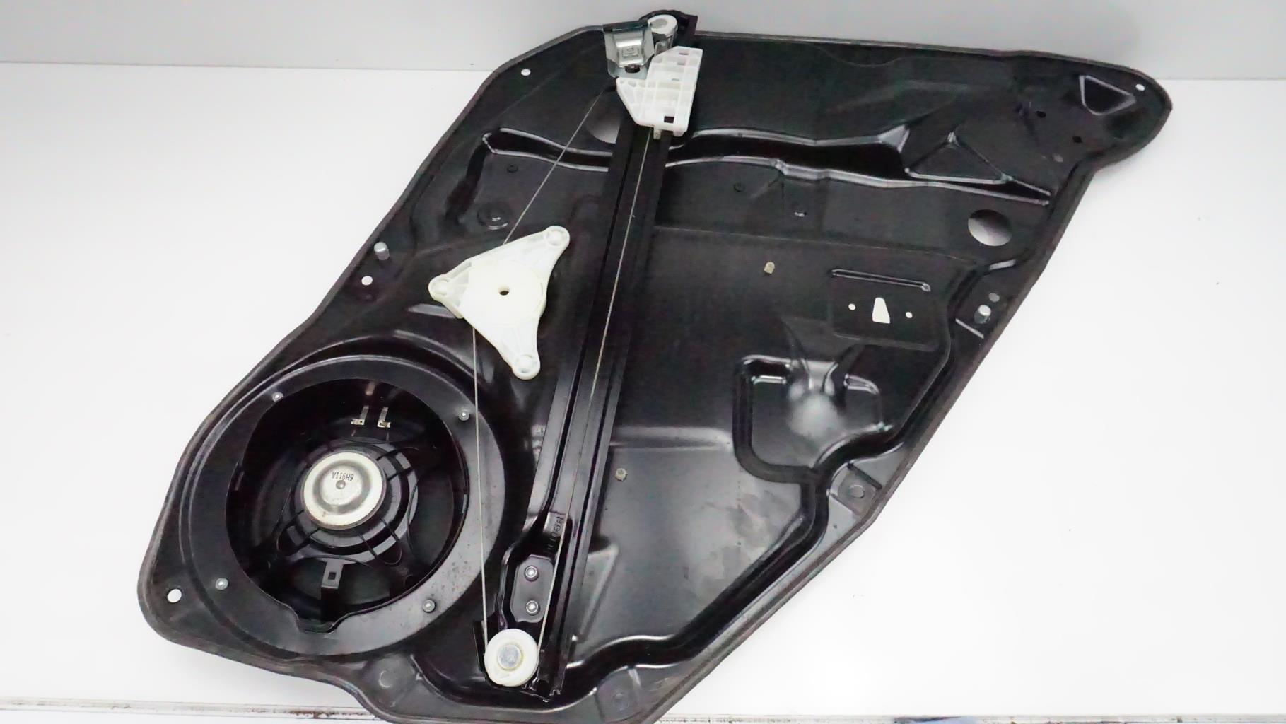 Alzacristalli elettrico posteriore sinistro MERCEDES CLASSE R 251 PHASE 1 BREAK Diésel - 1