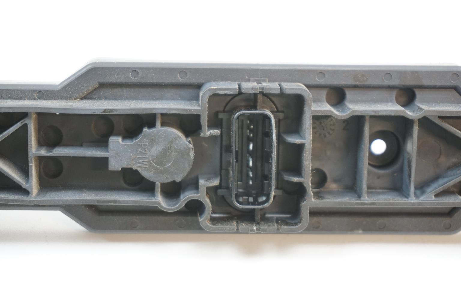 Base portalampade fanale posteriore destro RENAULT MASTER 3 PHASE 1 Diésel - 1