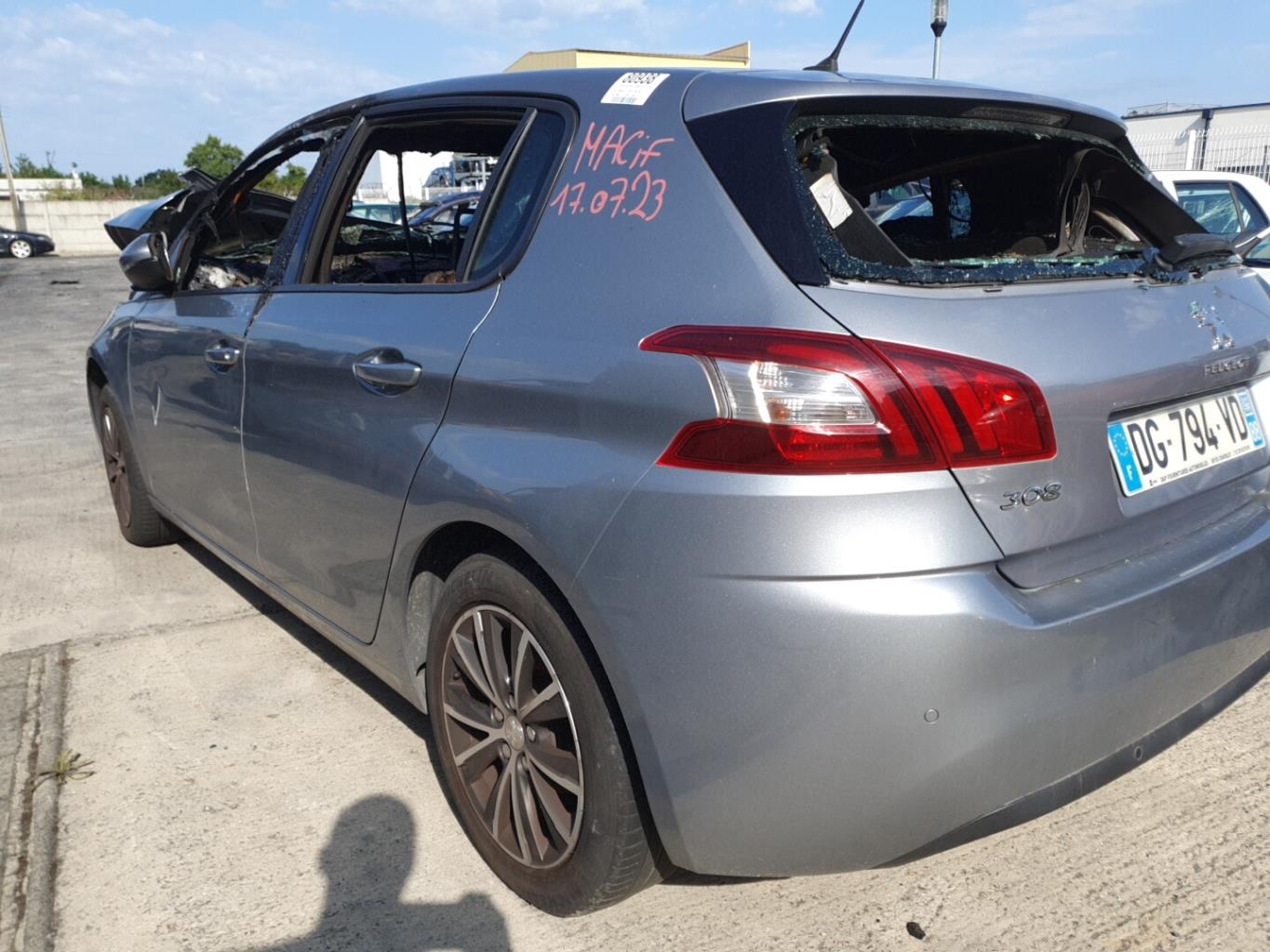 Verin de coffre pour PEUGEOT 308 2 PHASE 1 Verin de coffre pour PEUGEOT 308 2 PHASE 1