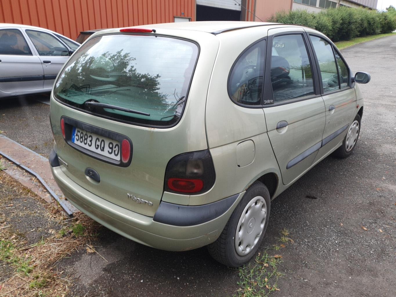Serrure avant droit pour RENAULT SCENIC 1 PHASE 1 Serrure avant droit pour RENAULT SCENIC 1 PHASE 1
