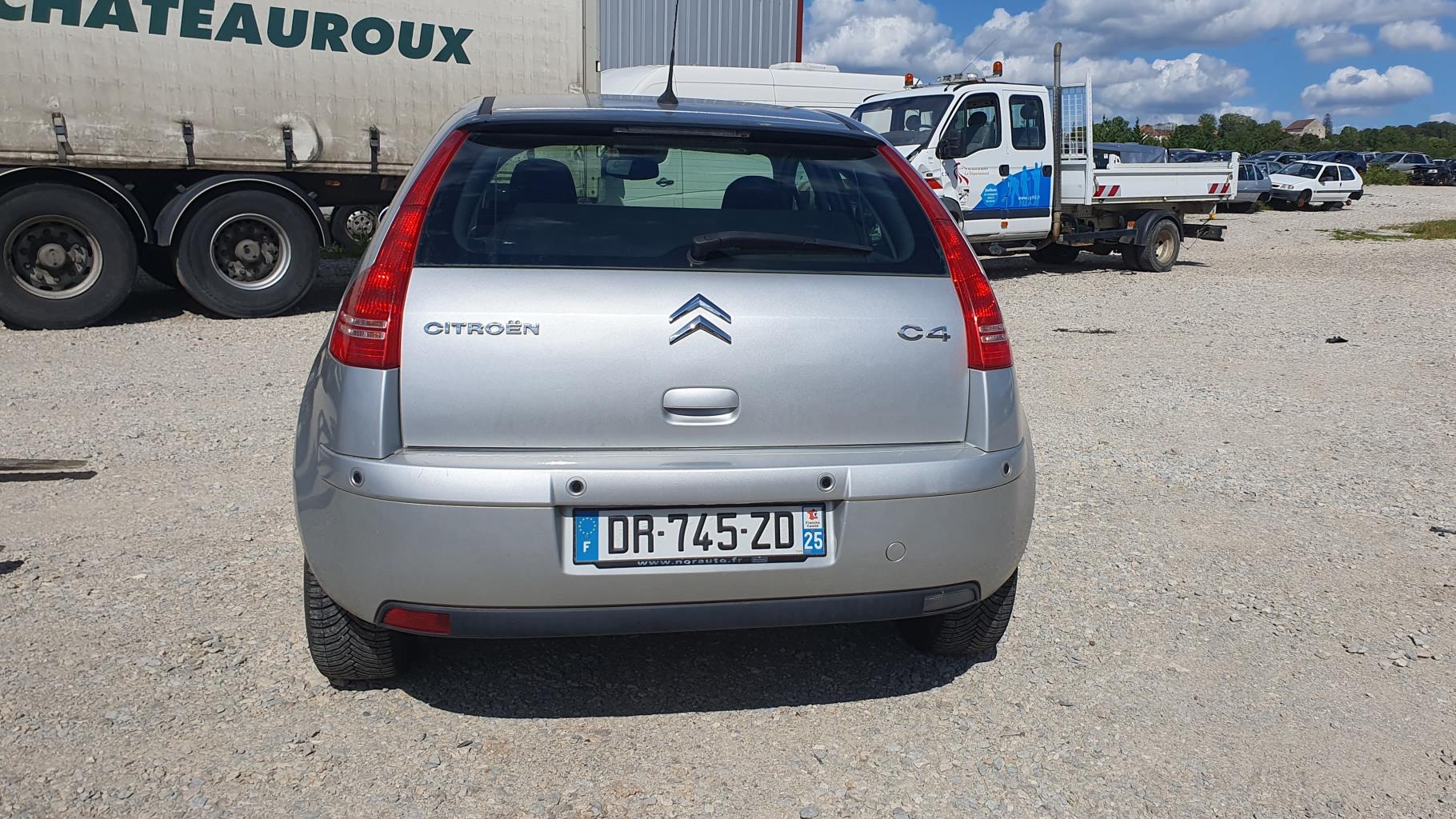 Condenseur de clim pour CITROEN C4 1 PHASE 1 Condenseur de clim pour CITROEN C4 1 PHASE 1