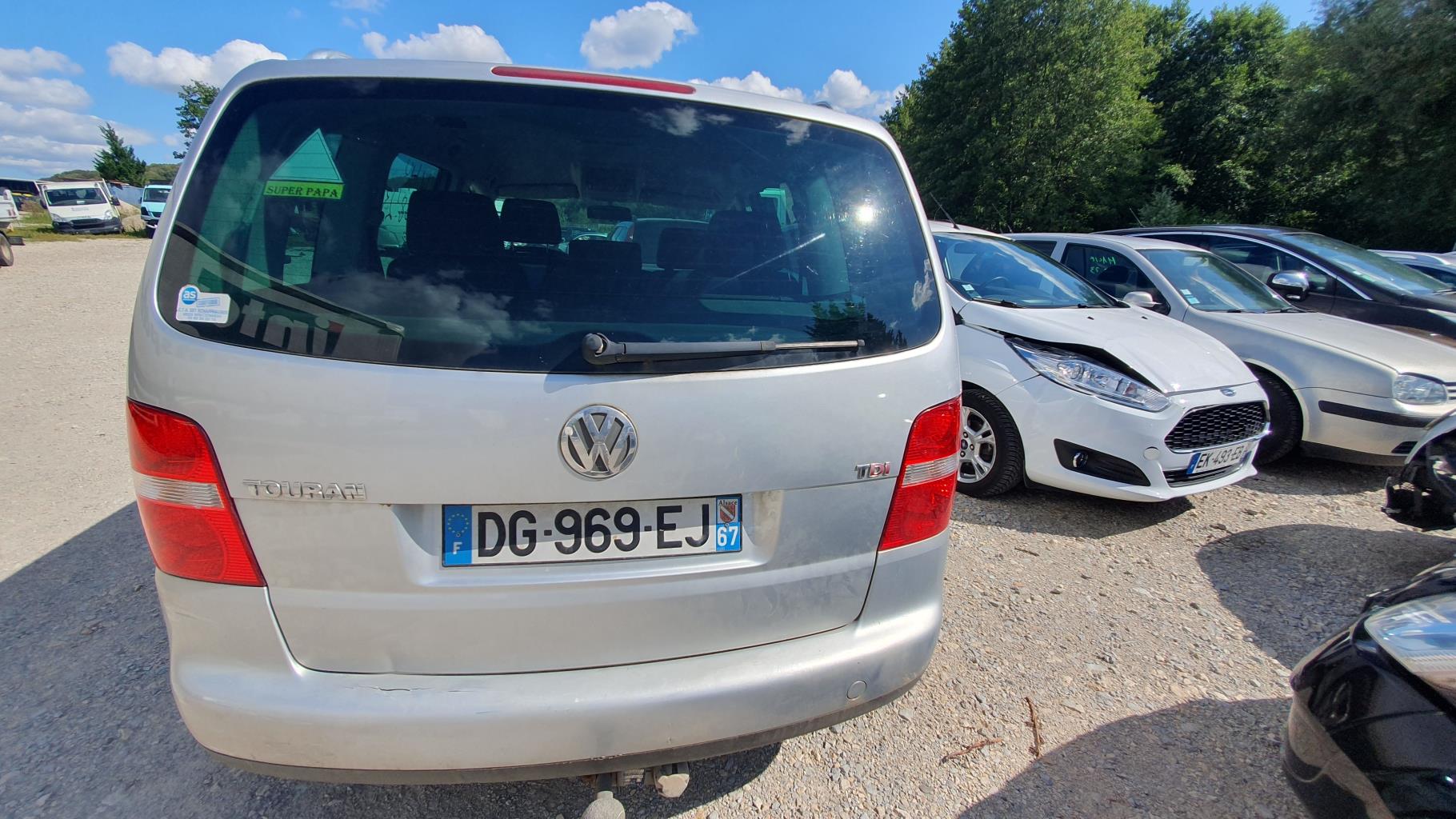 Feu arriere principal gauche (feux) pour VOLKSWAGEN TOURAN 1 PHASE 1 Feu arriere principal gauche (feux) pour VOLKSWAGEN TOURAN 1 PHASE 1