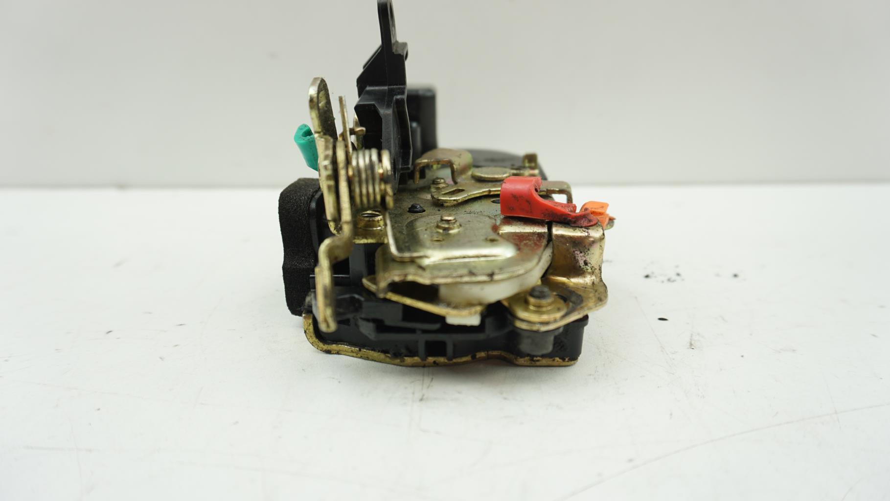 Serrure avant gauche CHRYSLER 300M Essence - 1