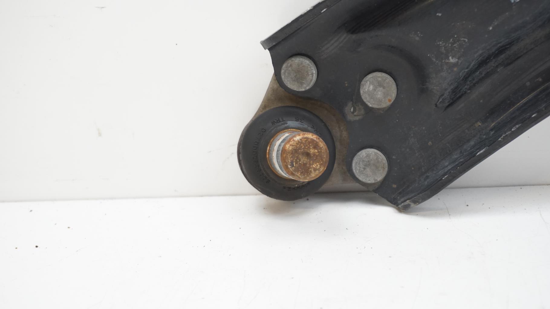 Triangle avant gauche RENAULT MEGANE 4 PHASE 1 Essence - 1