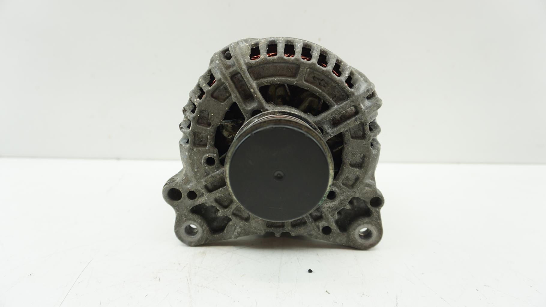 Alternatore VOLKSWAGEN POLO 4 PHASE 2 Diésel - 1