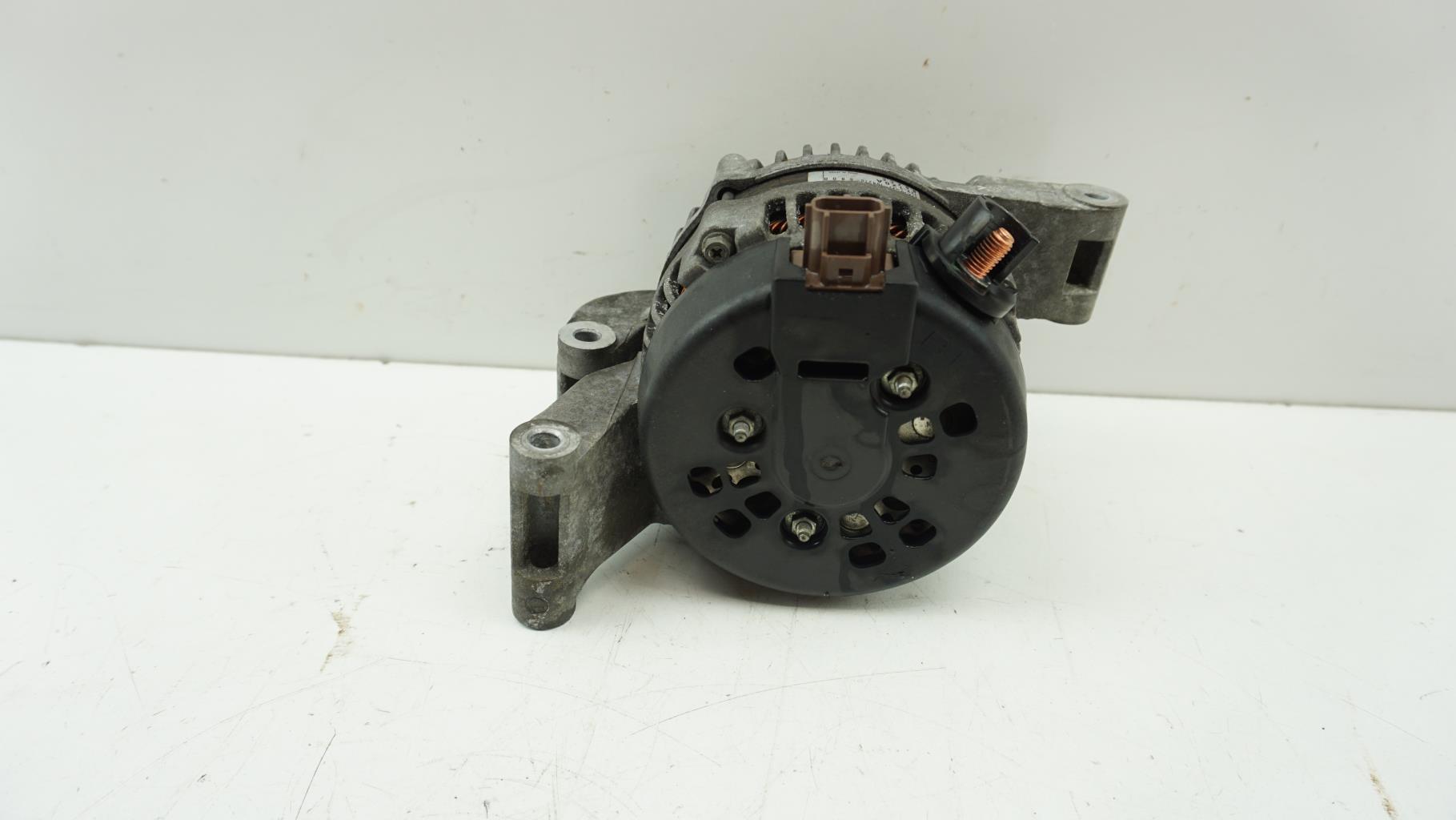 Alternateur FORD C-MAX 1 PHASE 1 Essence - 1