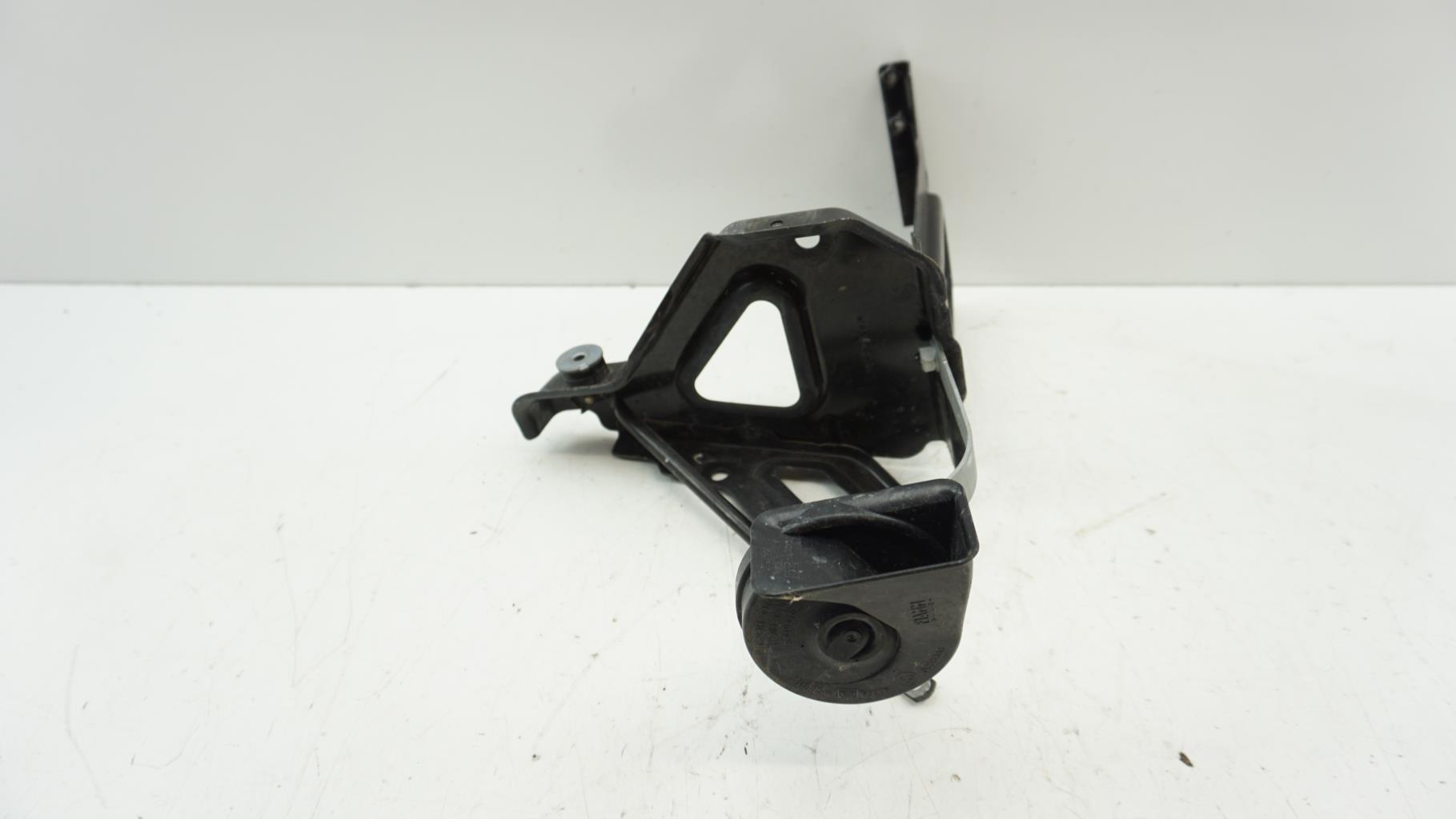 Supporto faro destro (lamiera) BMW Z4 E85 ROADSTER PHASE 1 CABRIOLET Gasolina - 1