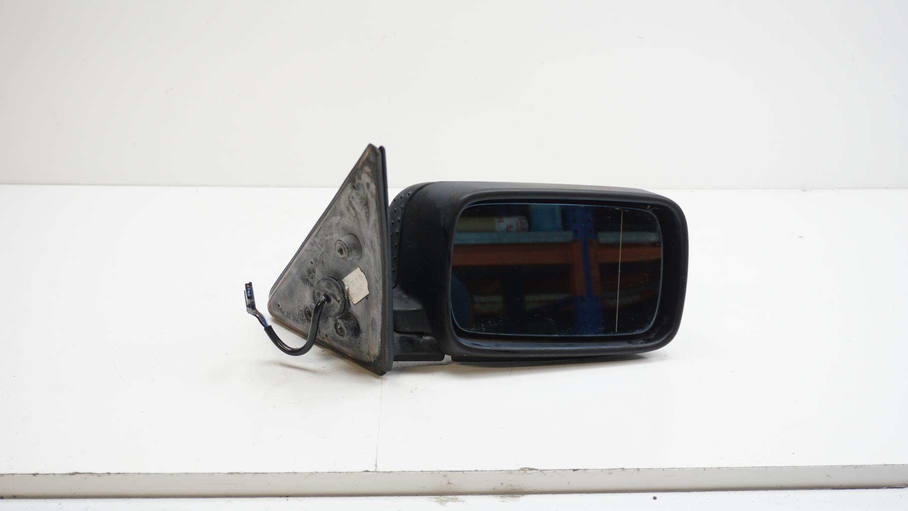 Coque De Retroviseur DROIT 51168119160 Pour BMW 3 E36 5 E34