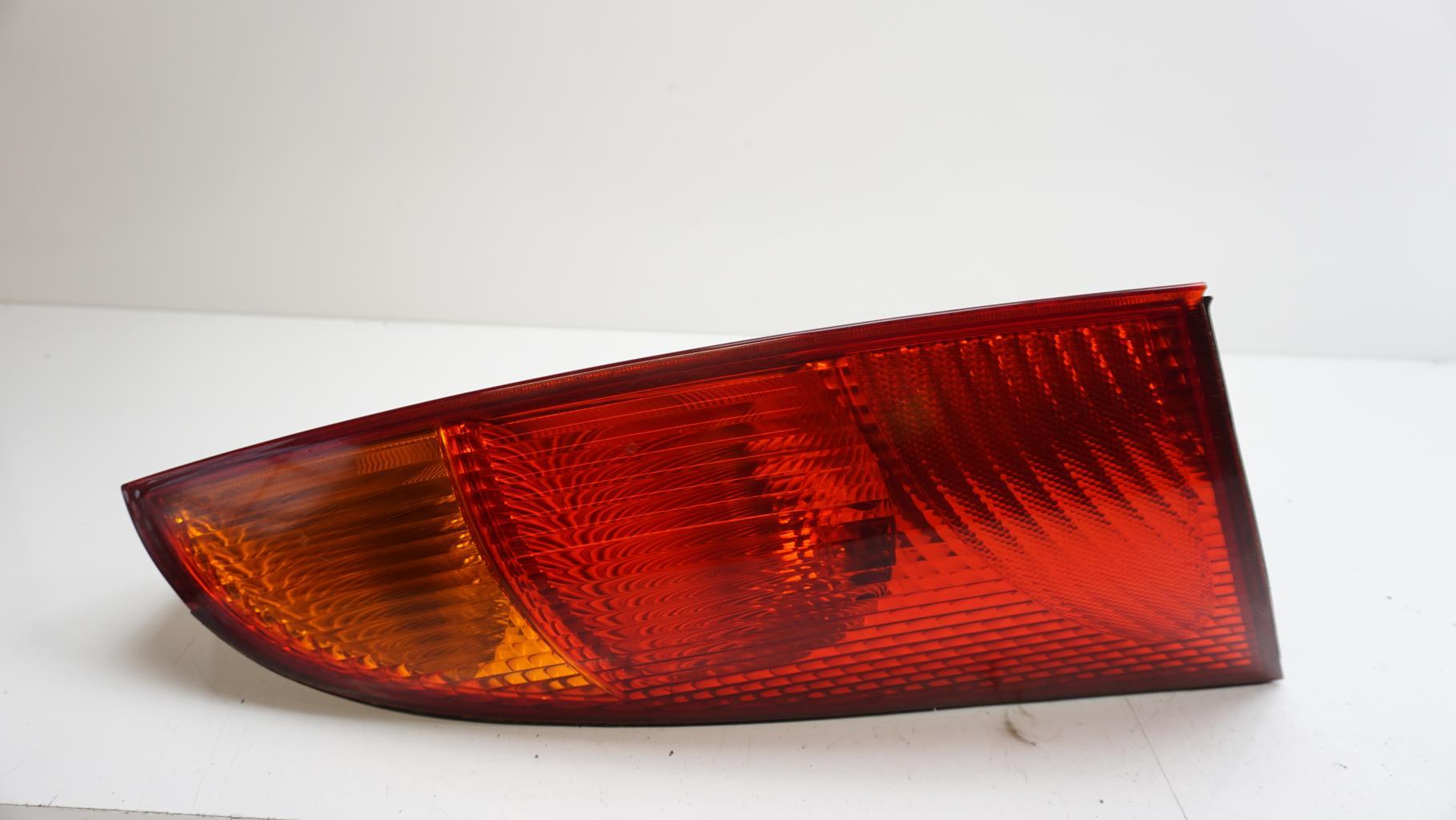 Fanale posteriore principale destro (luci) FORD FOCUS 1 Diésel - 1