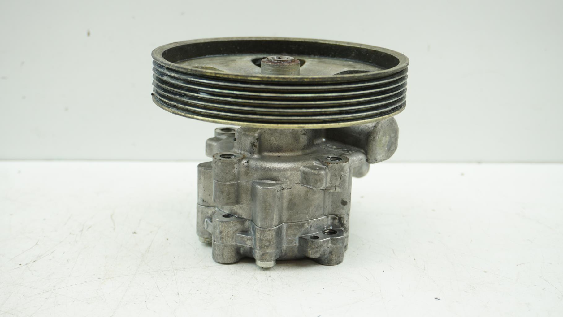 Pompe de direction PEUGEOT 406 PHASE 2 Essence - 1