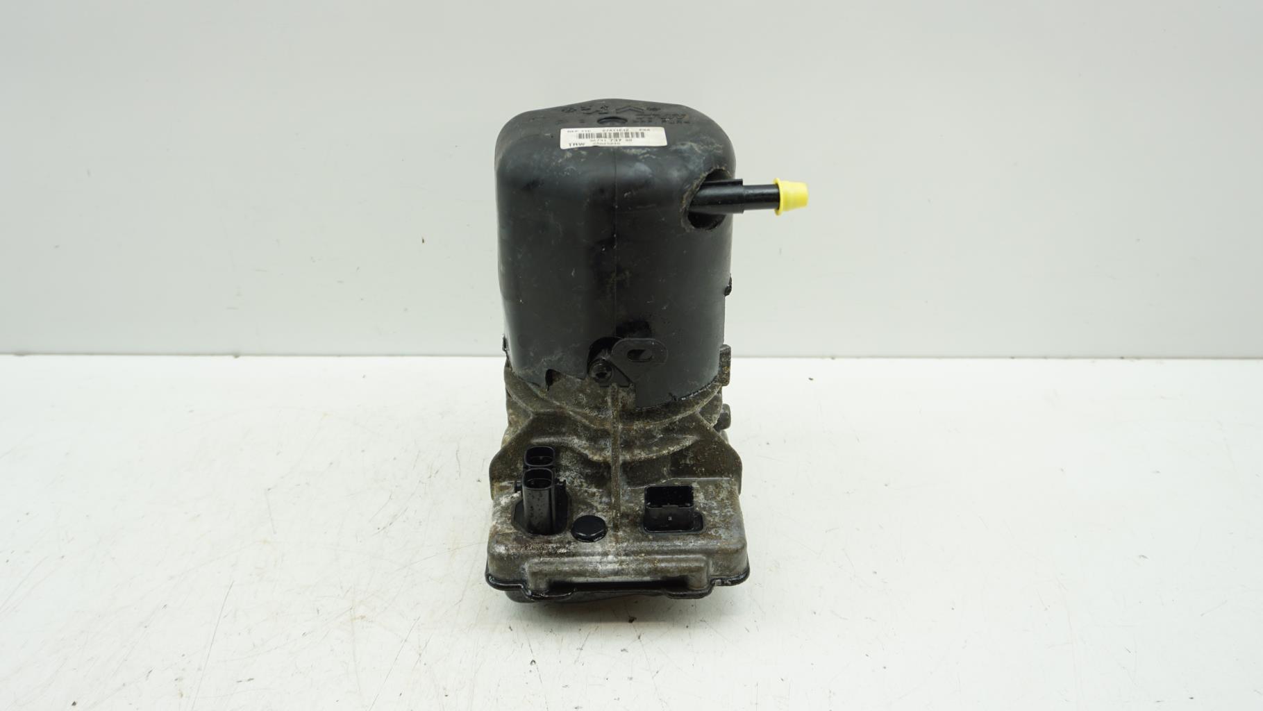 Pompe de direction CITROEN C5 2 Diesel - 1
