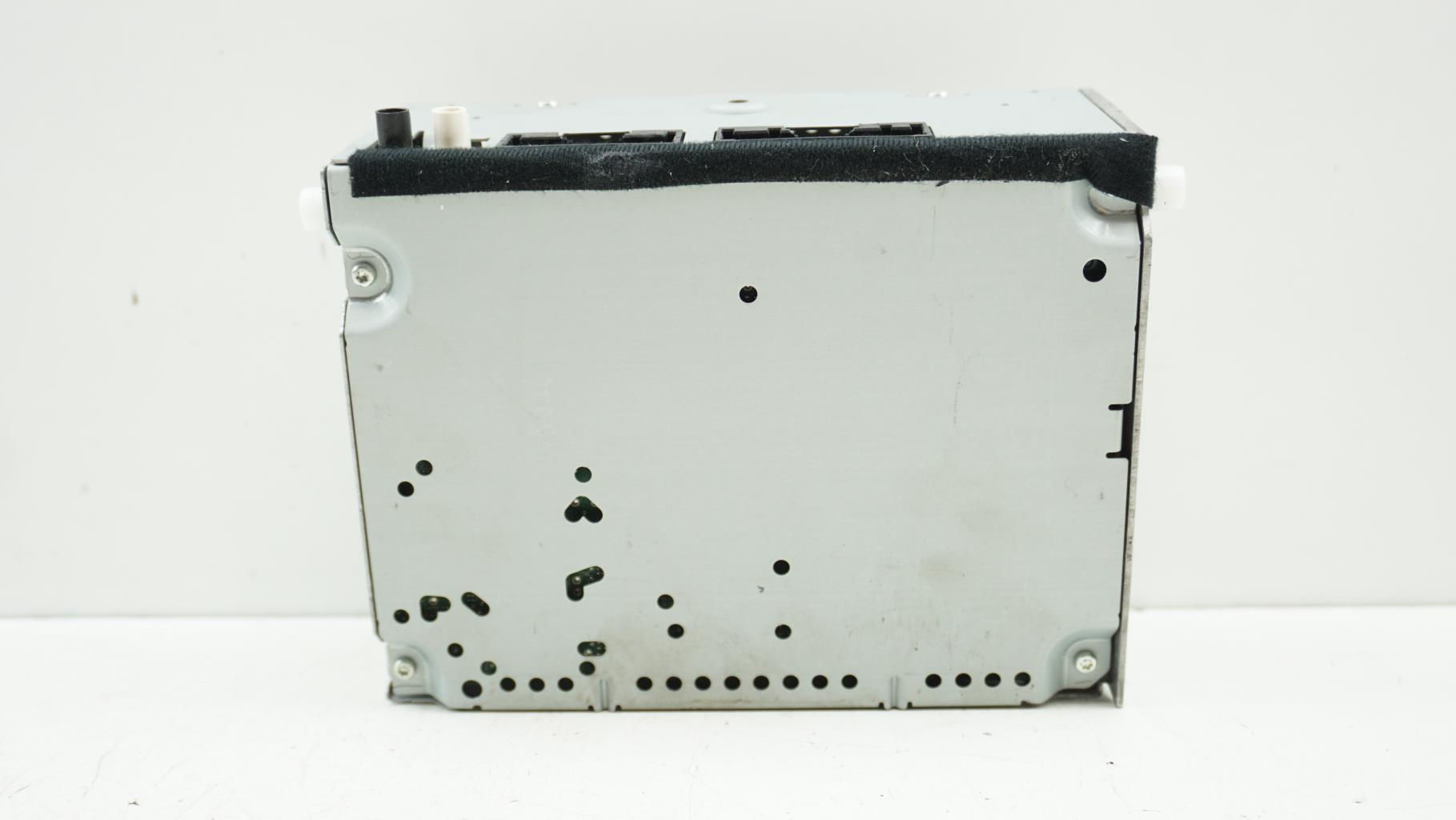 Autoradio originale FORD FIESTA 6 PHASE 2 Diésel - 1