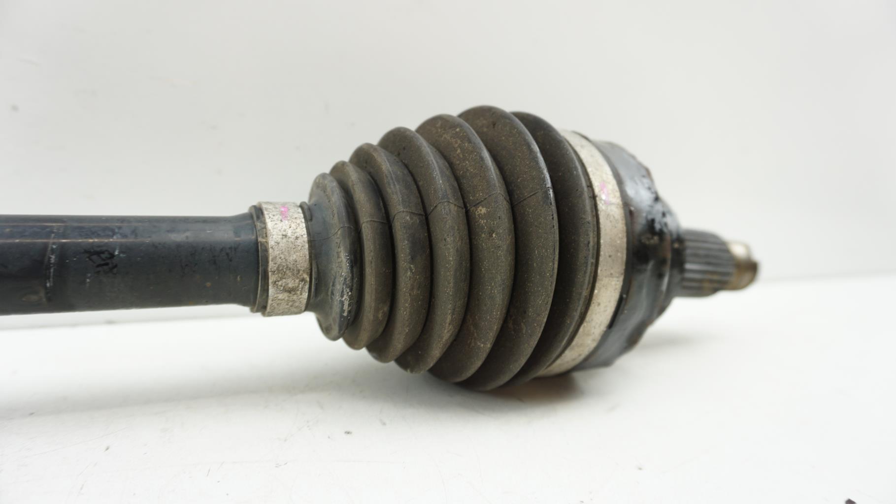 Giunto cardanico posteriore sinistro (trasmissione) BMW SERIE 1 F21 PHASE 2 Diésel - 1