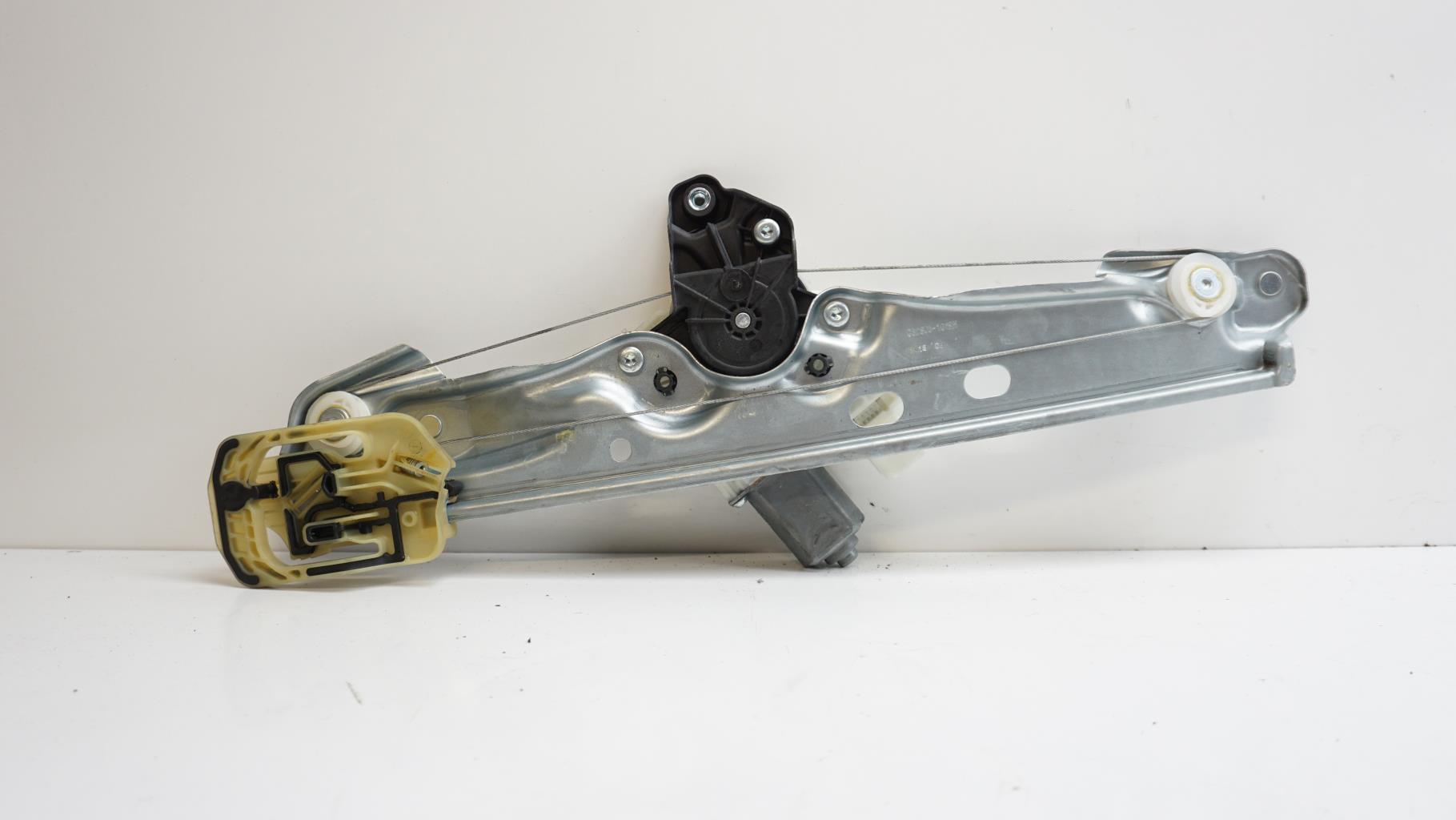 Alzacristalli elettrico posteriore destro OPEL ASTRA K PHASE 1 Diésel - 1
