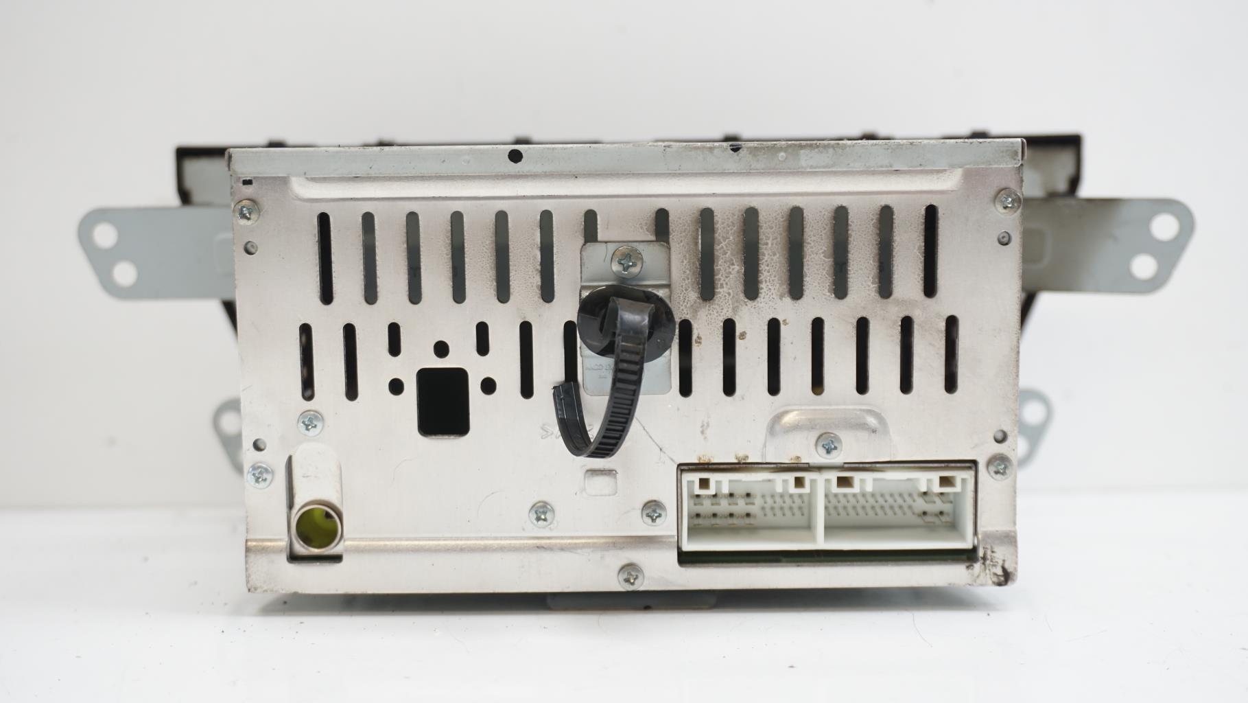 Autoradio originale HYUNDAI I 20 2 PHASE 1 Diésel - 1