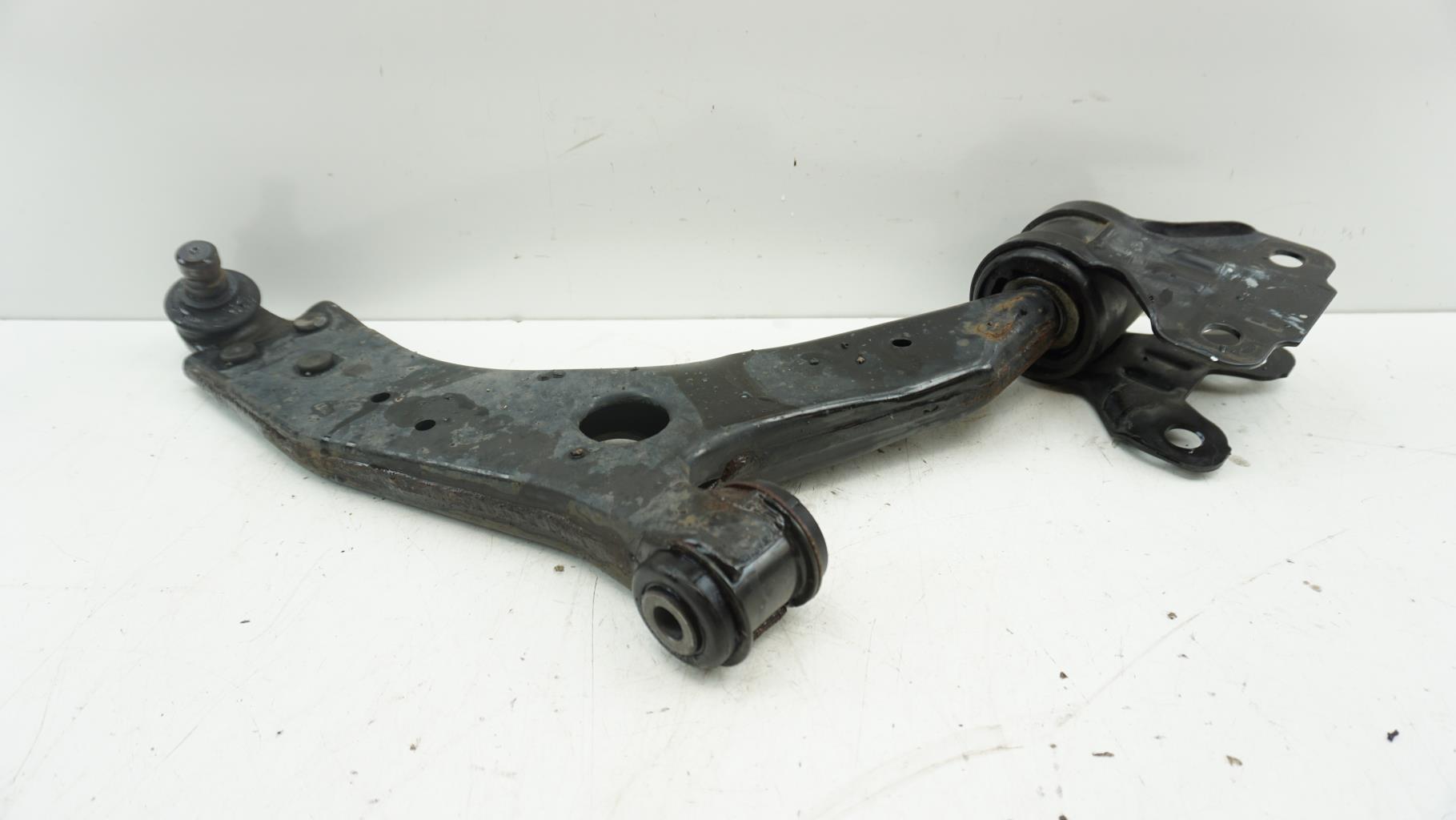Triángulo delantero derecho FORD FOCUS 3 PHASE 1 Gasolina - 1