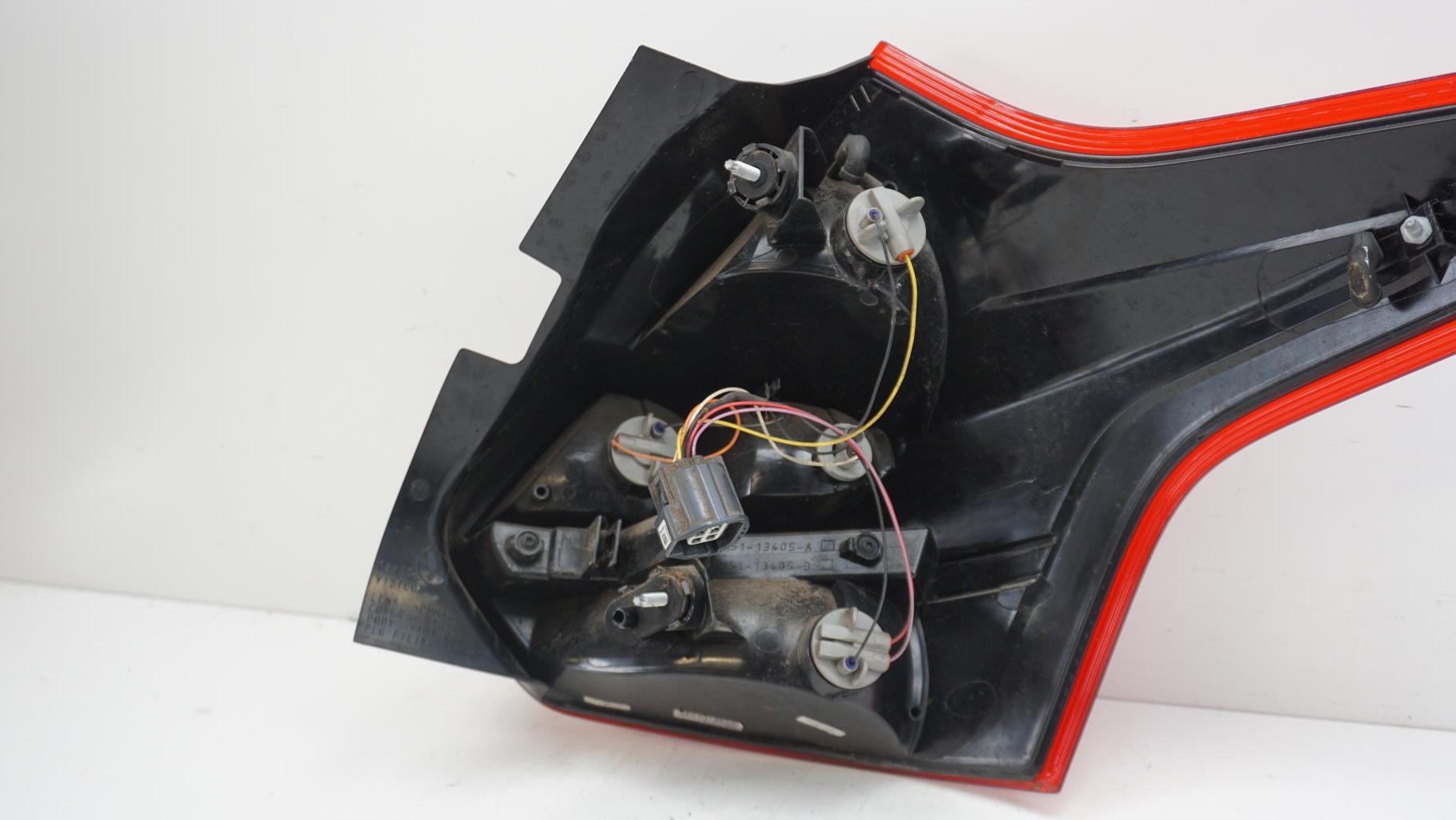 Fanale posteriore principale sinistro (luci) FORD FOCUS 3 PHASE 1 Gasolina - 1
