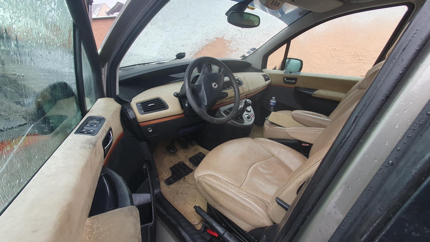 Pare choc arriere pour LANCIA PHEDRA Pare choc arriere pour LANCIA PHEDRA