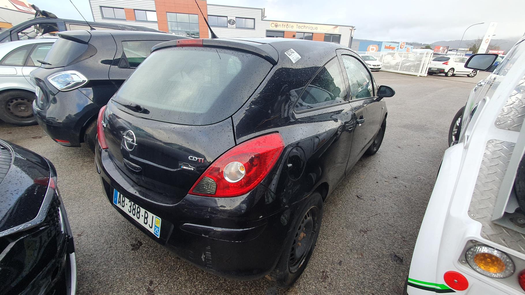 Mot. essuie glace avant pour OPEL CORSA D PHASE 1 Mot. essuie glace avant pour OPEL CORSA D PHASE 1