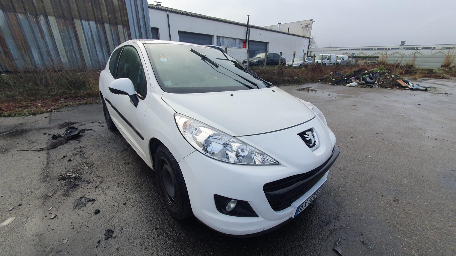Etrier avant gauche (freinage) pour PEUGEOT 207 PHASE 2 Etrier avant gauche (freinage) pour PEUGEOT 207 PHASE 2
