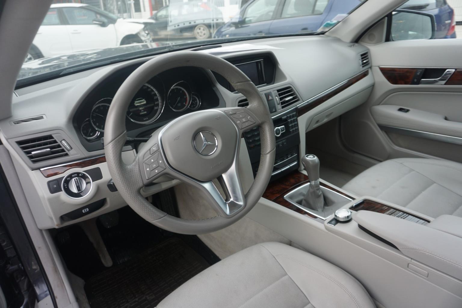Moteur D'essuie-glace Avant MERCEDES 207 - Occasion - Garantie 12 Mois