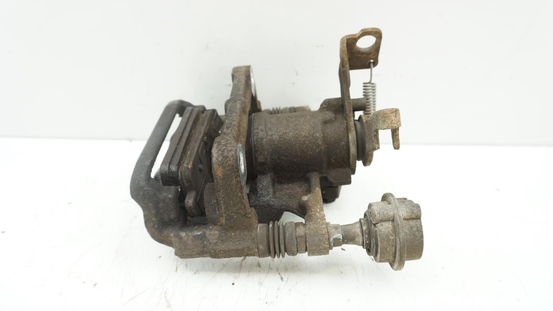 Pinza freni posteriore destra CHEVROLET ORLANDO Diésel - 1