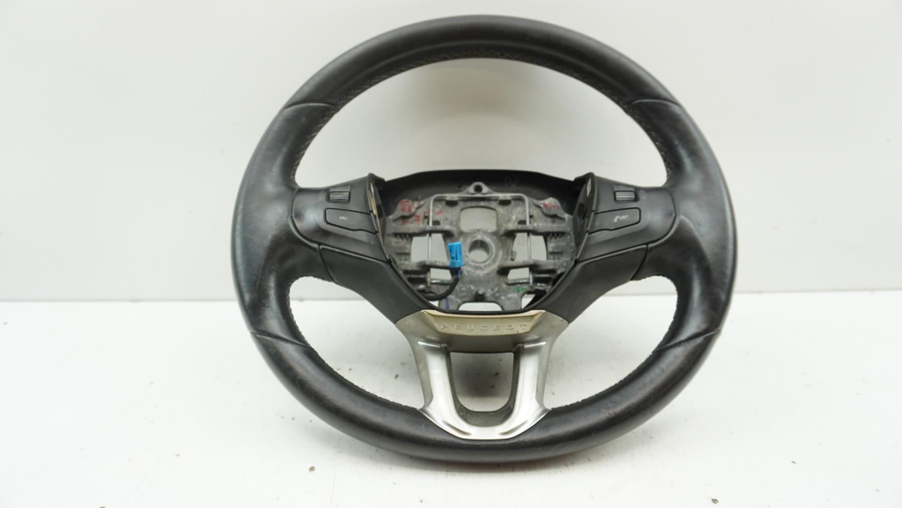 Volant PEUGEOT 2008 1 PHASE 1 Diesel - 1