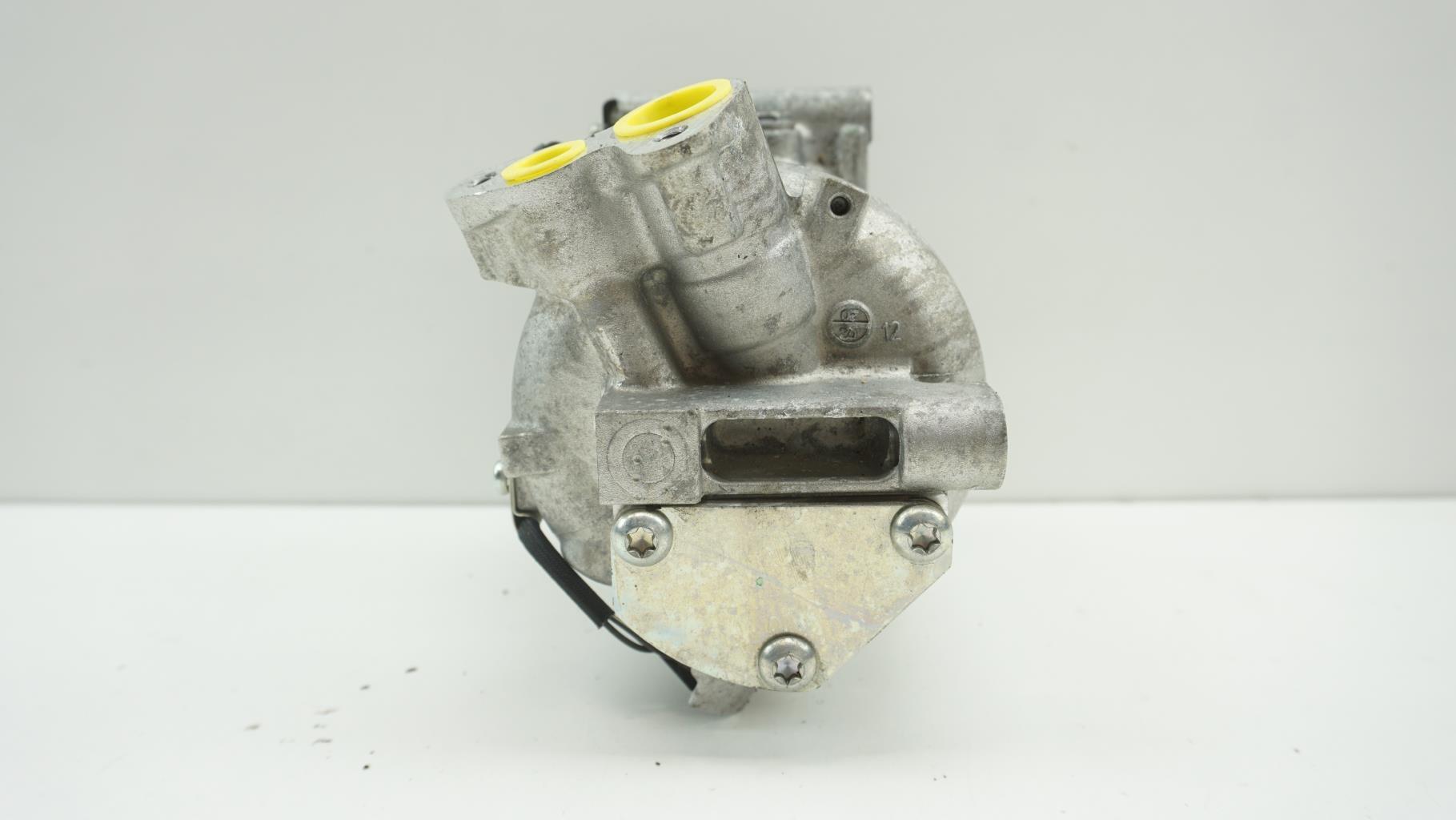Compresseur clim RENAULT CLIO 4 PHASE 2 Essence - 1