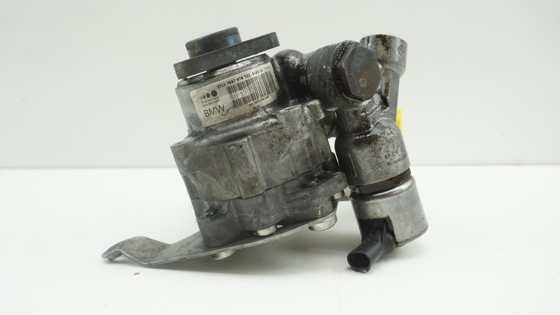 Pompe de direction BMW SERIE 5 E60 PHASE 2 Diesel - 1