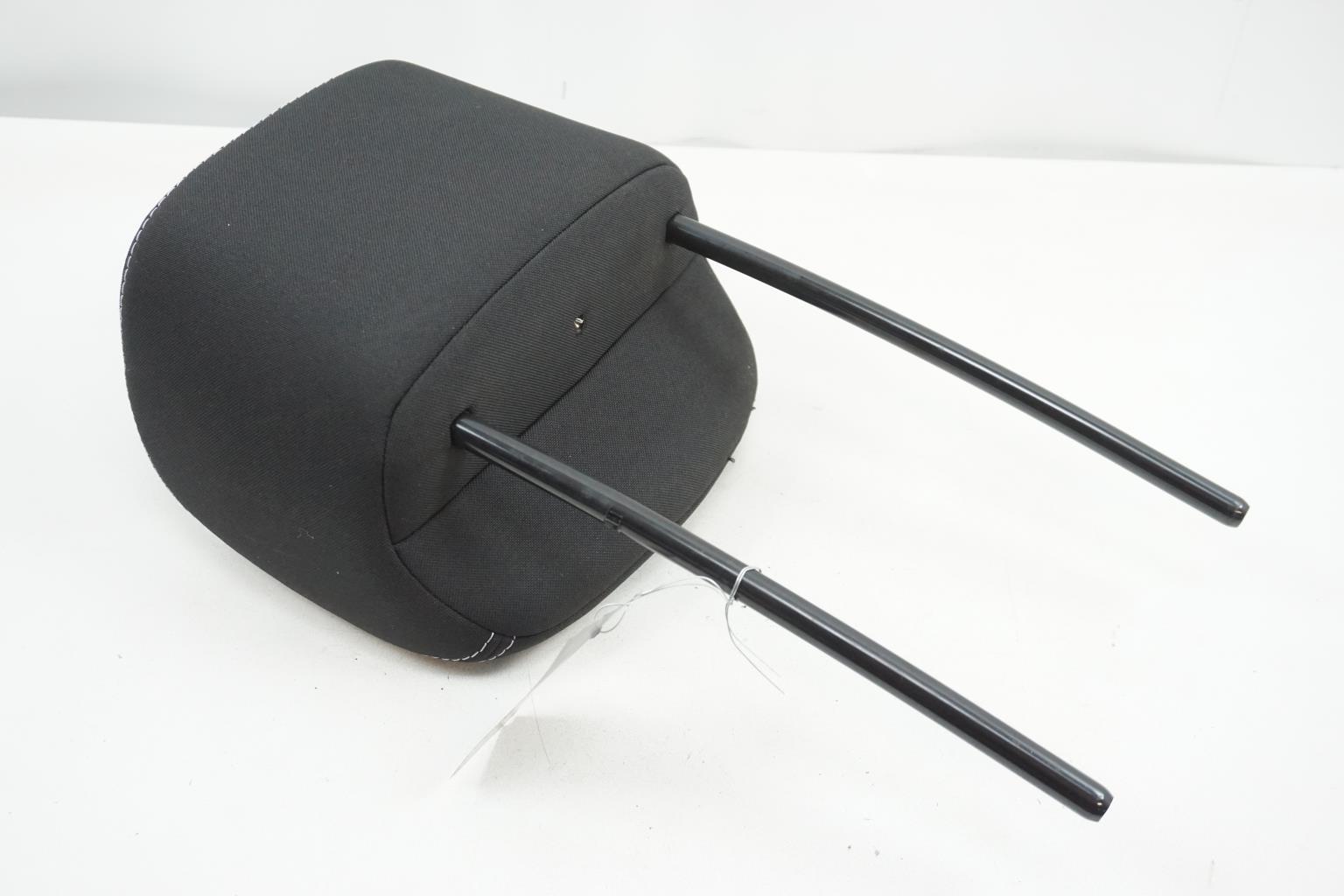 Appui tete avant RENAULT CLIO 4 PHASE 1 Diesel - 1