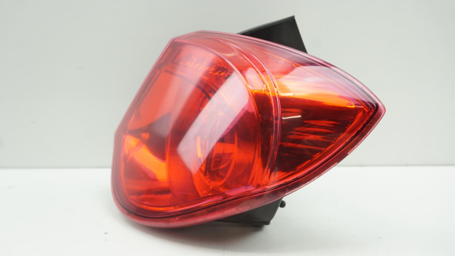 Fanale posteriore principale destro (luci) ALFA ROMEO GIULIETTA 2 PHASE 1 Diésel - 1