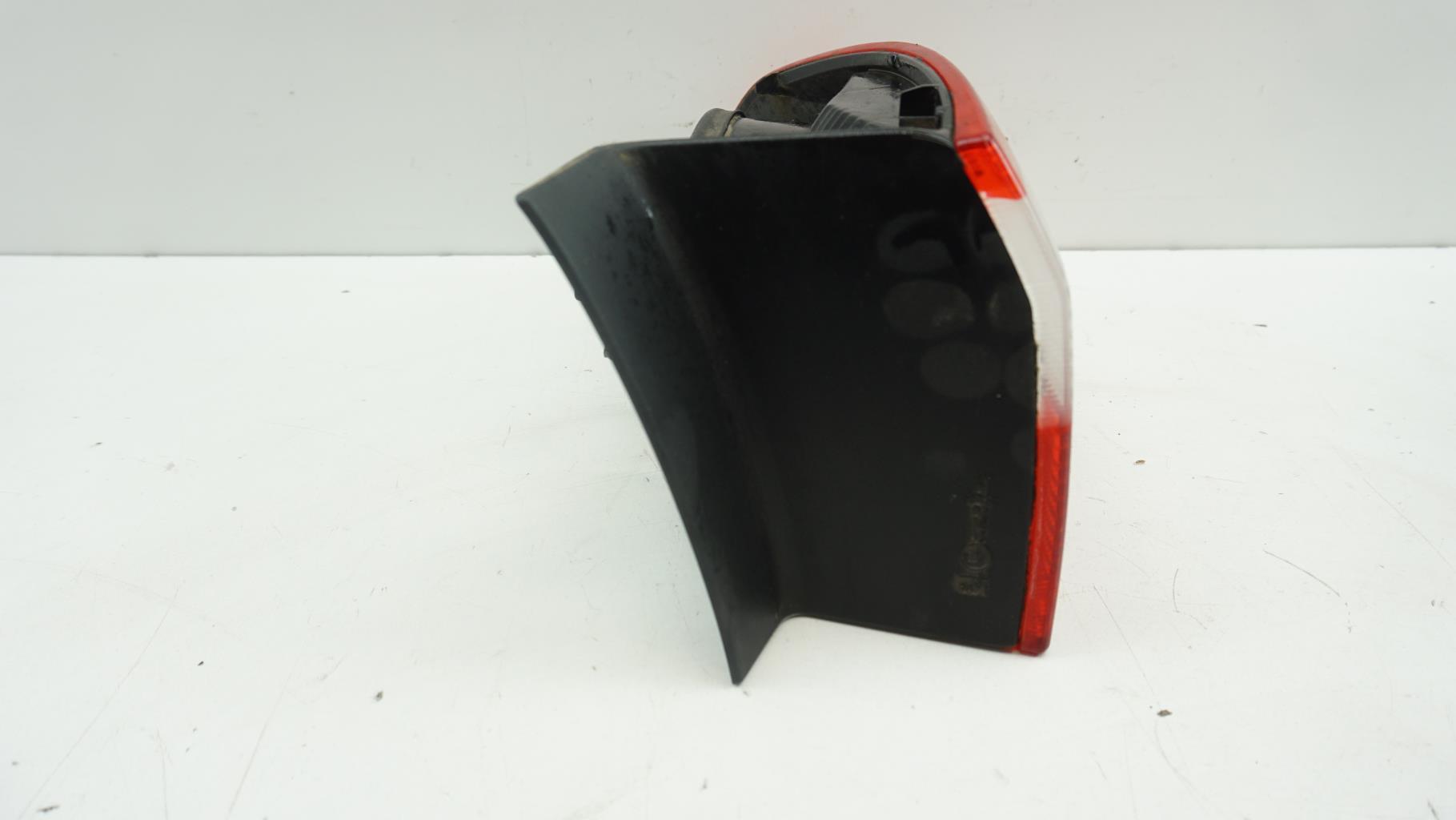 Fanale posteriore principale destro (luci) RENAULT LAGUNA 2 PHASE 1 Gasolina - 1