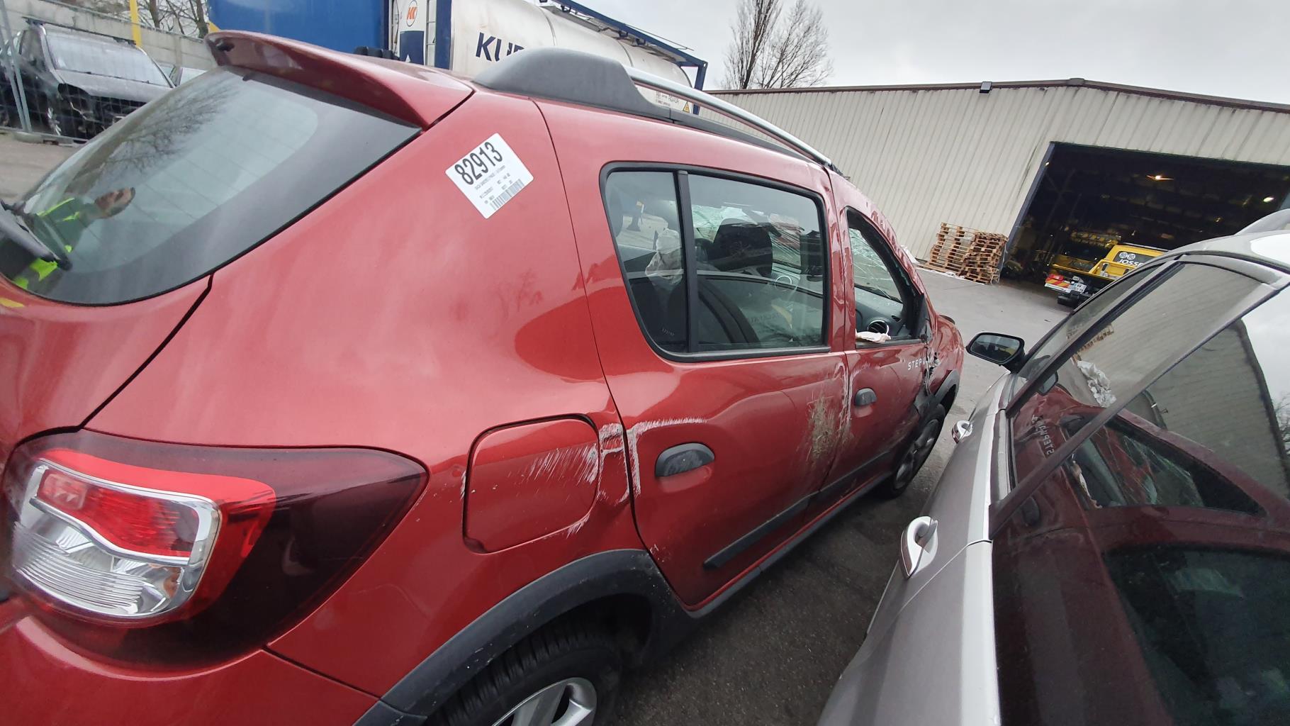 Extension d'aile avant droit pour DACIA SANDERO 2 PHASE 1 Extension d'aile avant droit pour DACIA SANDERO 2 PHASE 1