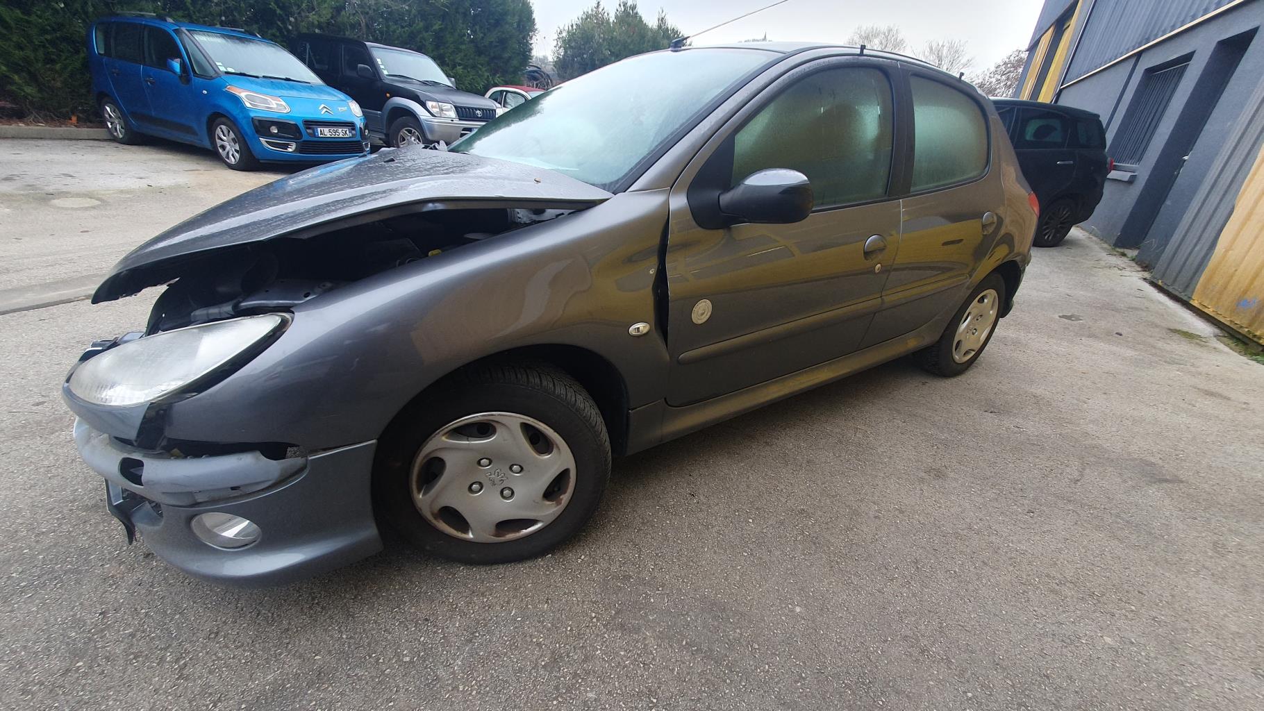 Leve vitre electrique avant gauche pour PEUGEOT 206 PHASE 2 Leve vitre electrique avant gauche pour PEUGEOT 206 PHASE 2